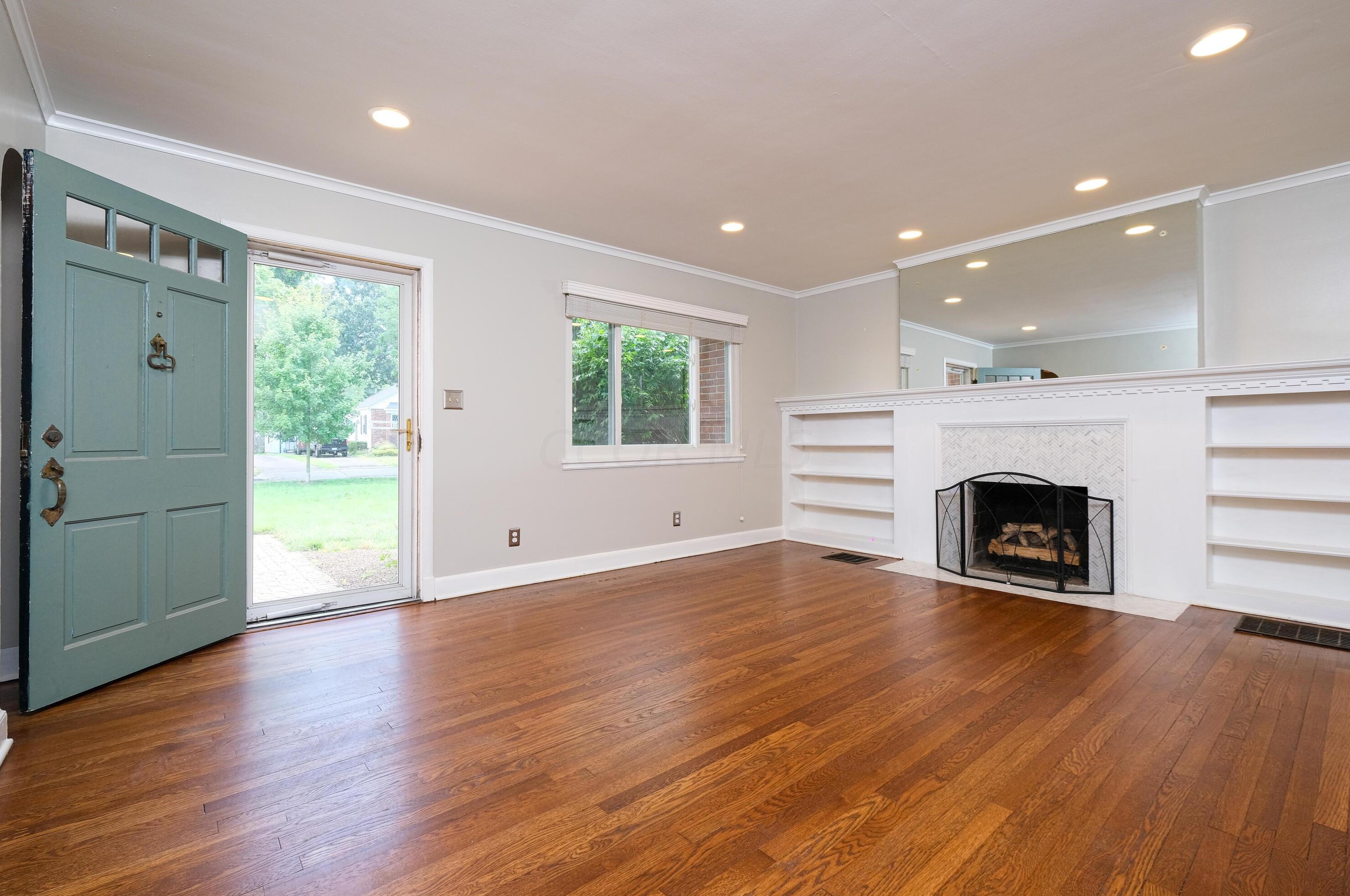 578 Fallis Rd, Columbus OH  43214-3730 exterior