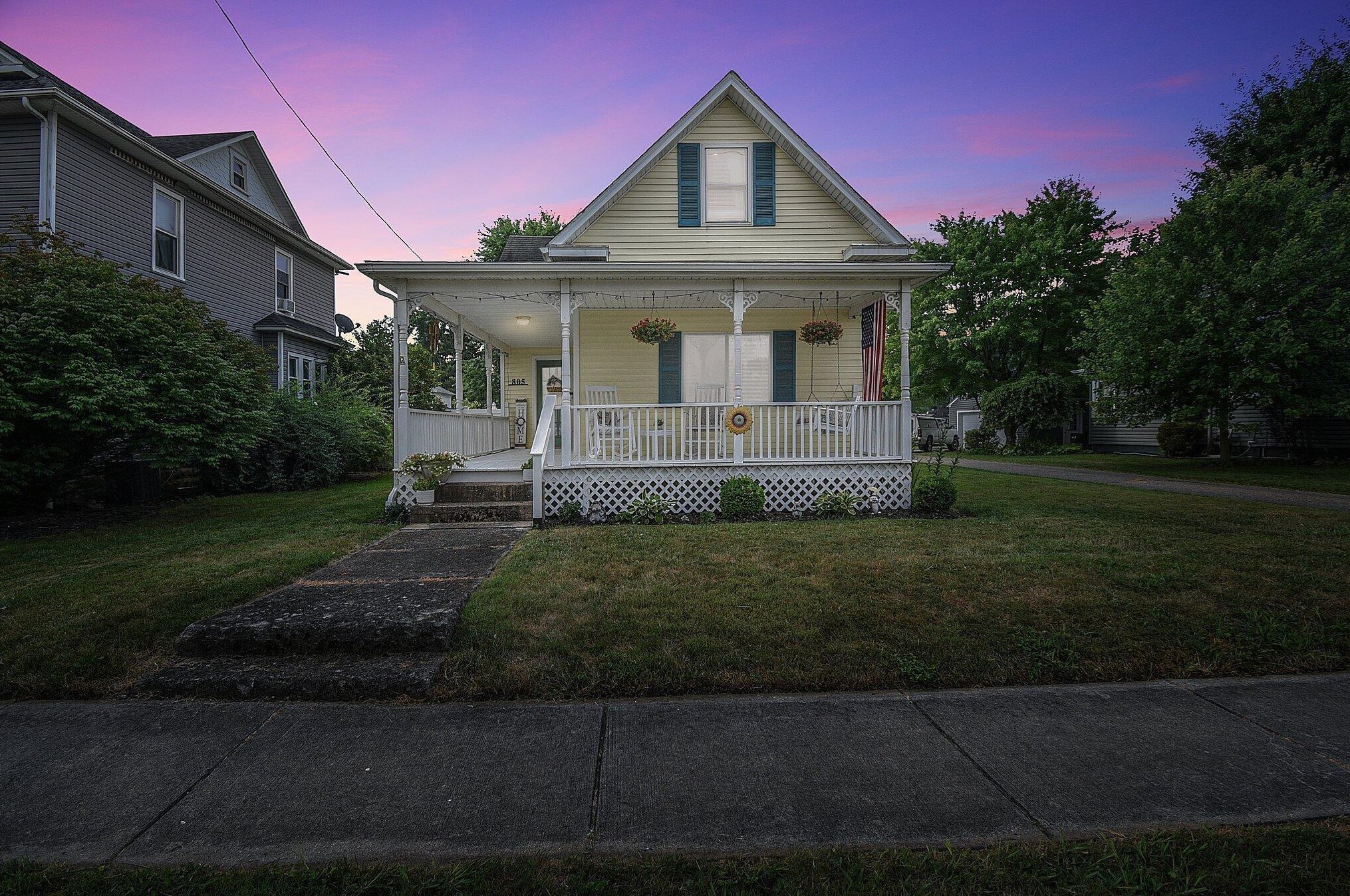 805 W Main St, Hebron, OH 43025