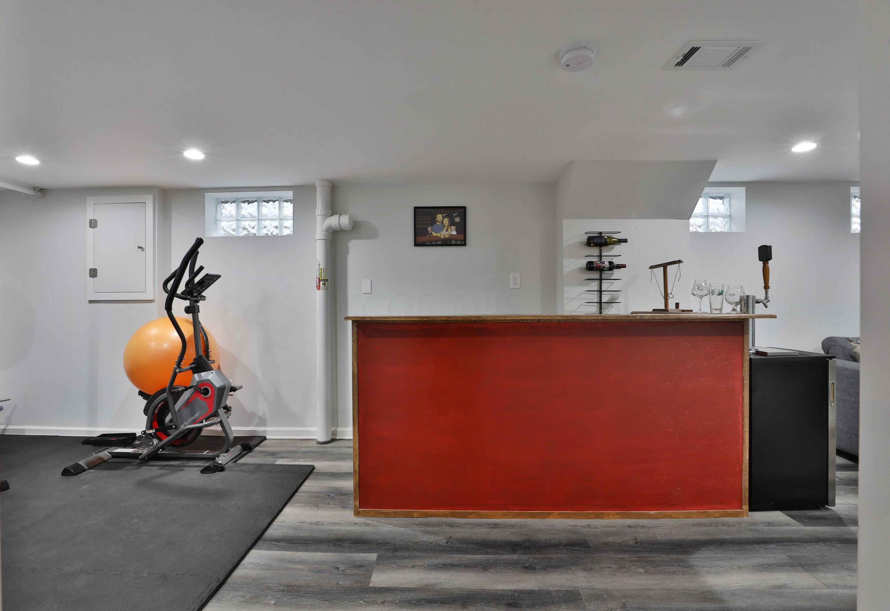 3126 Summit St, Columbus OH  43202-1315 exterior