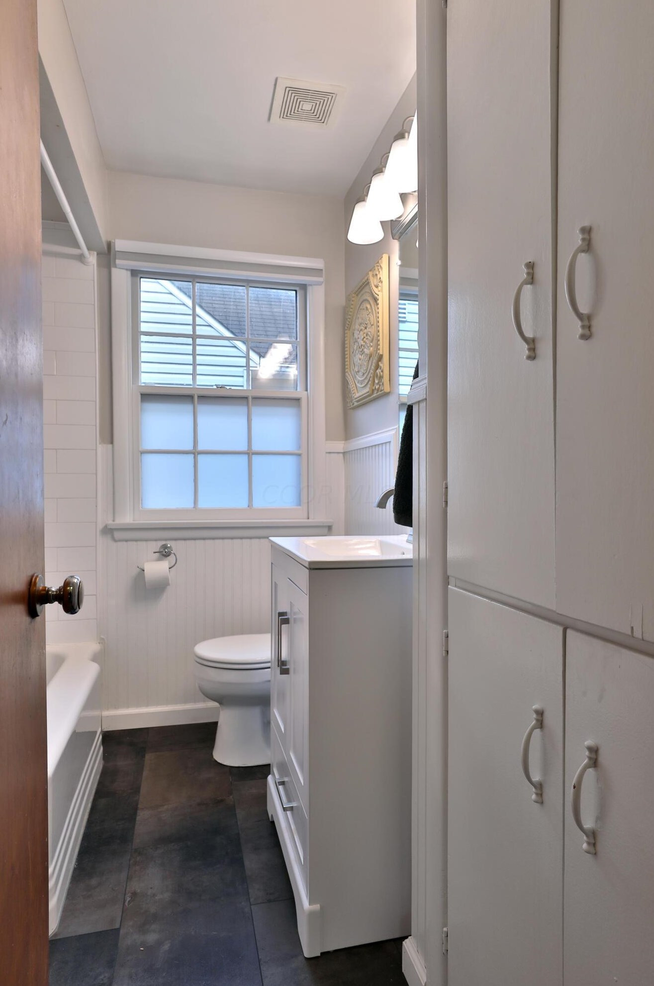 3126 Summit St, Columbus OH  43202-1315 exterior