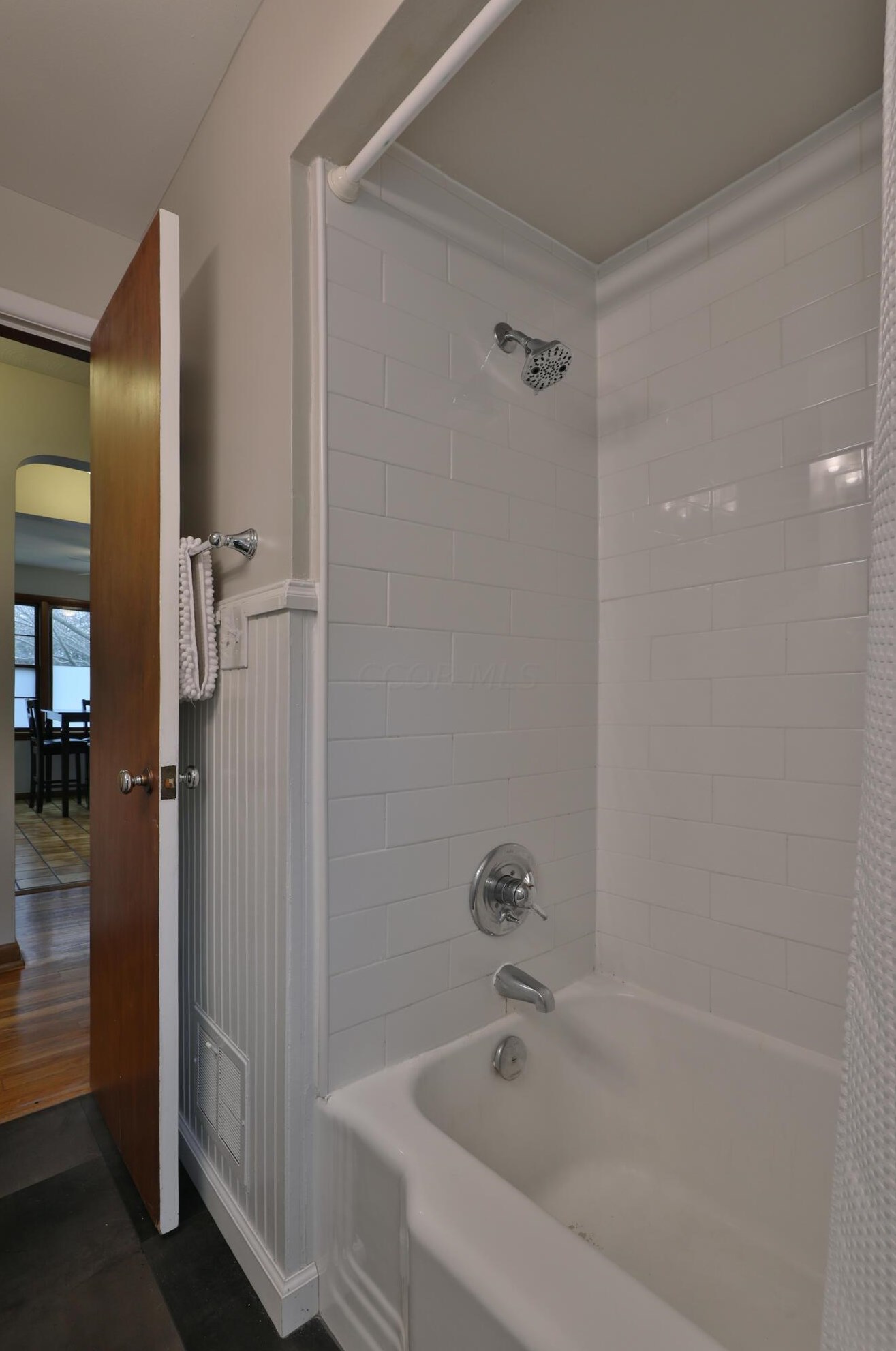 3126 Summit St, Columbus OH  43202-1315 exterior