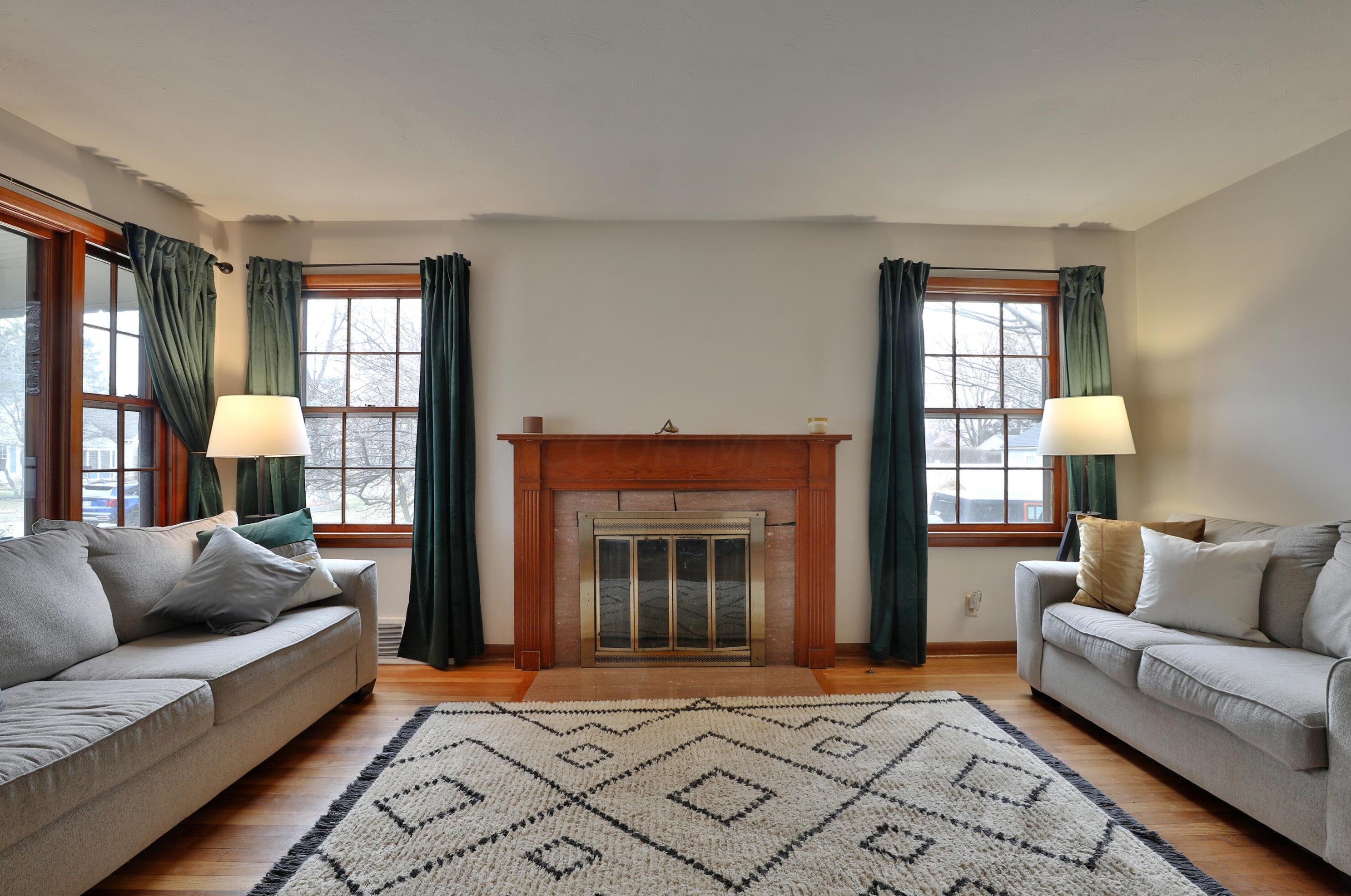 3126 Summit St, Columbus OH  43202-1315 exterior