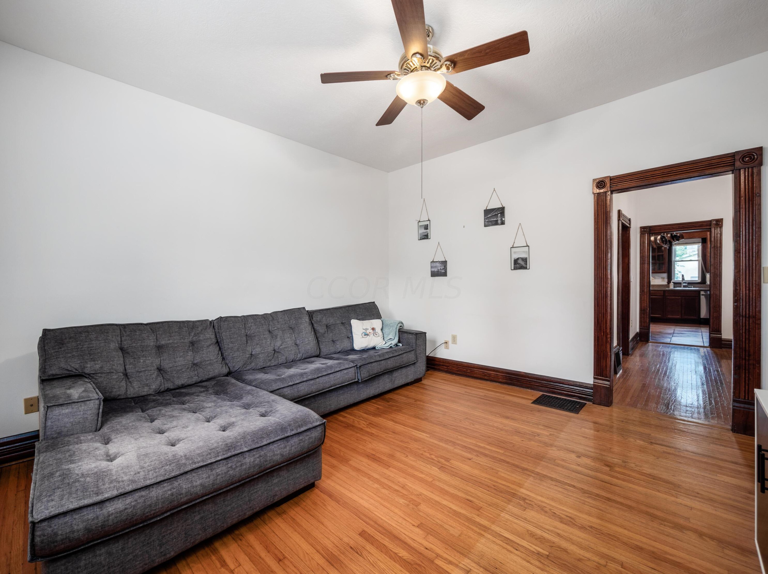 116 Como Ave, Columbus OH  43202-1211 exterior