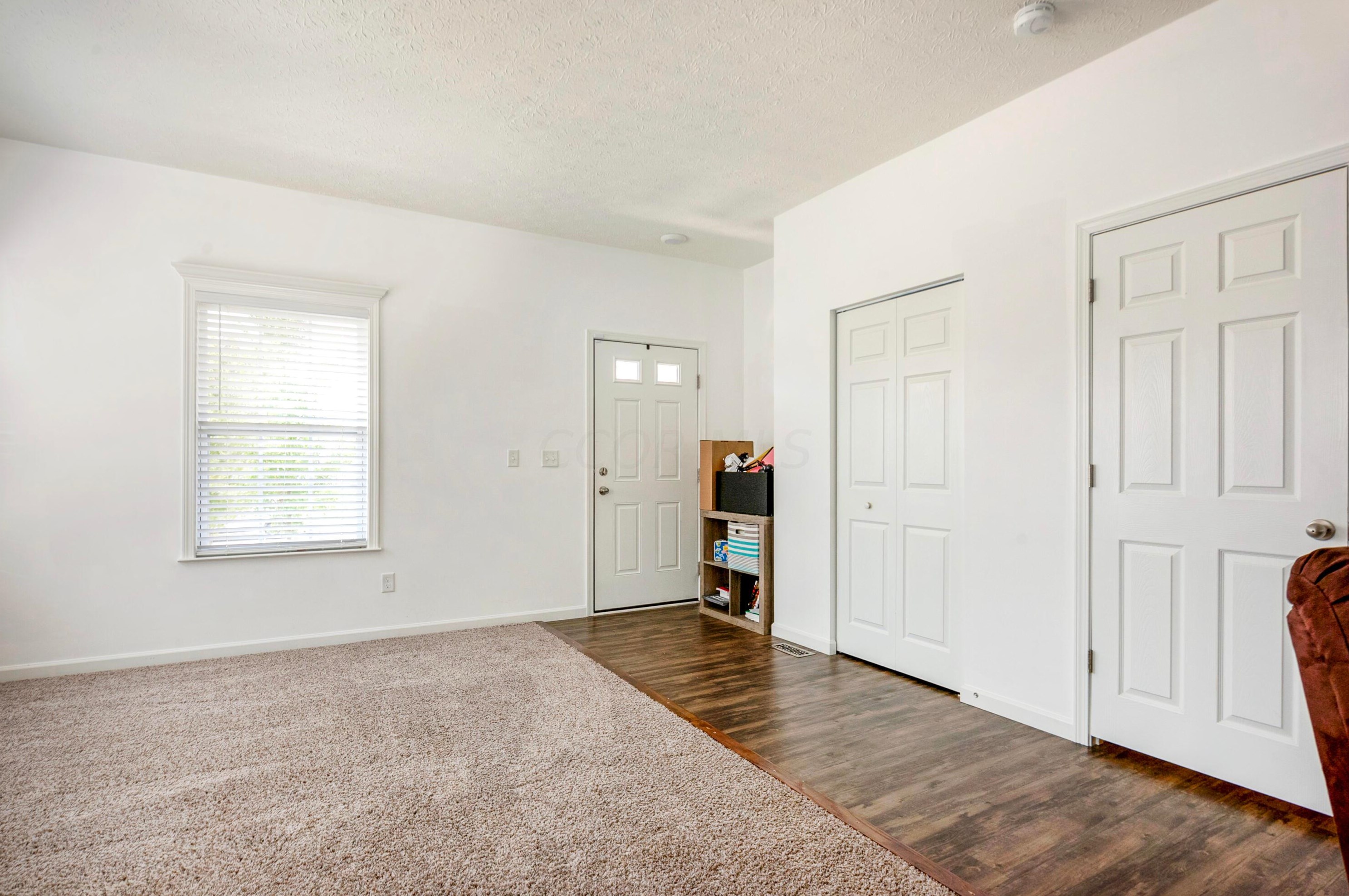 31 Thoreau Dr, Ashville, OH 43103