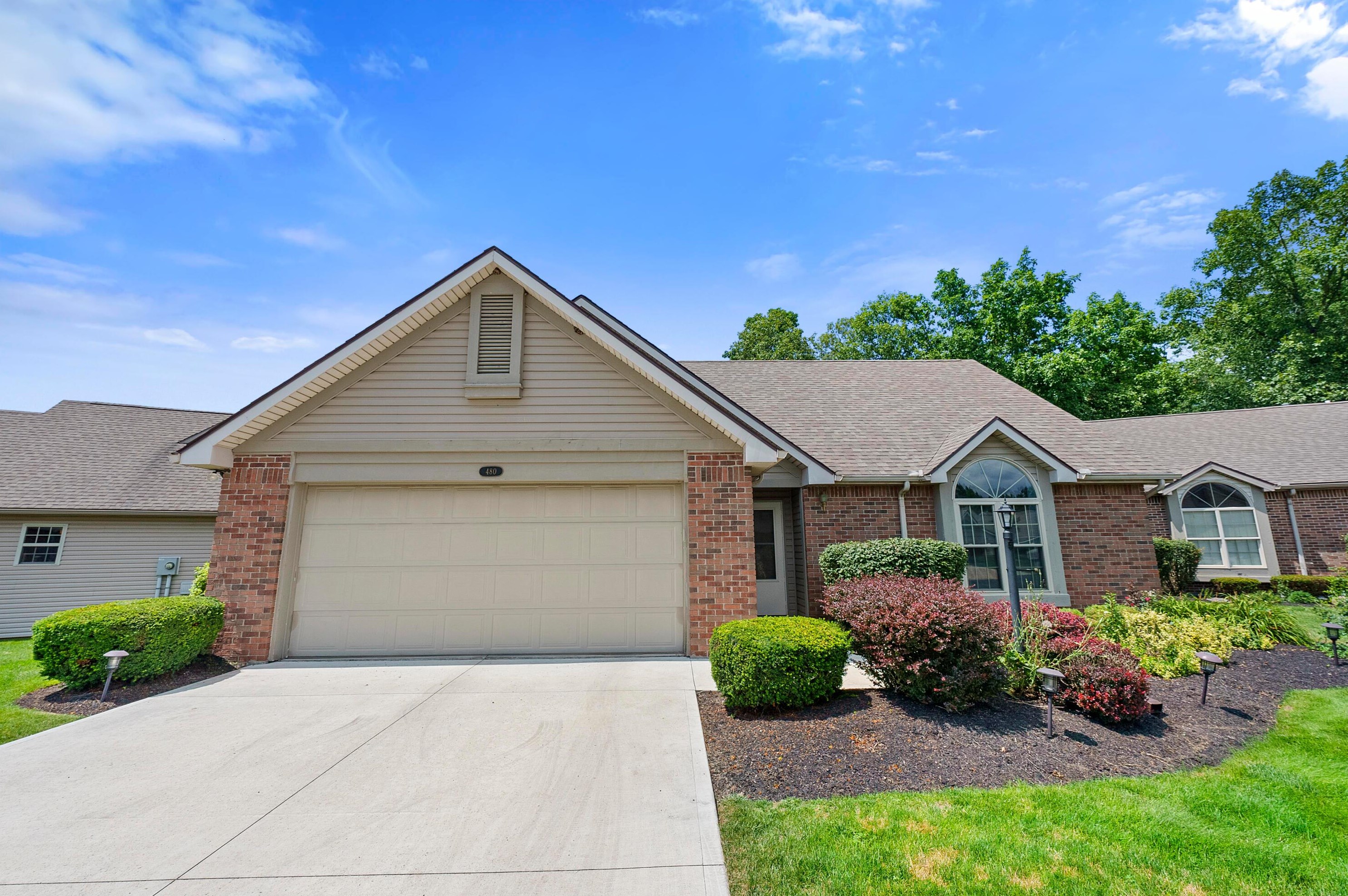 480 Woodside Pl, Bellefontaine, OH 43311