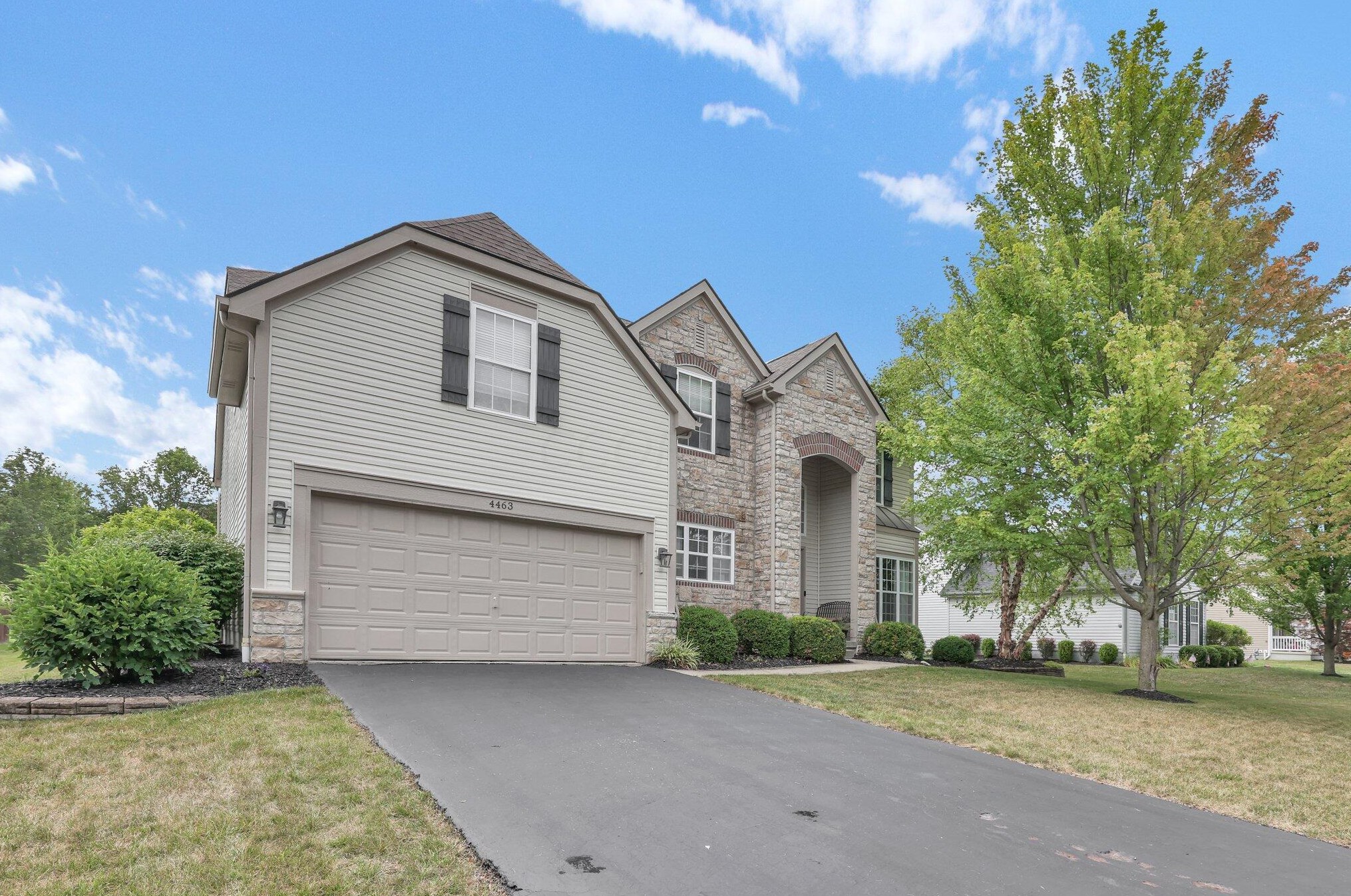 4463 Braithway St, Hilliard, OH 43026