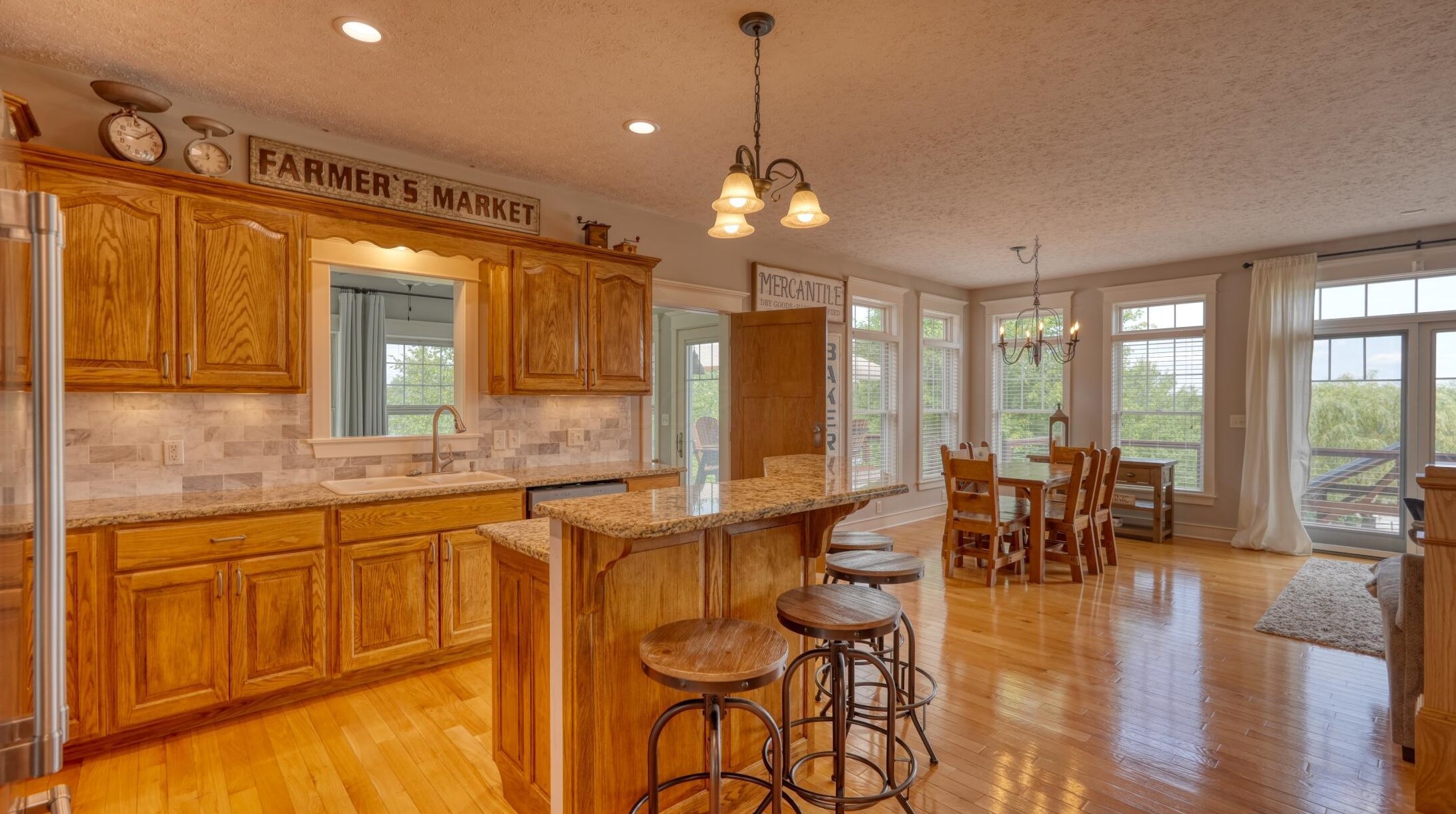 66333 Read Rd, Cambridge, OH 43725