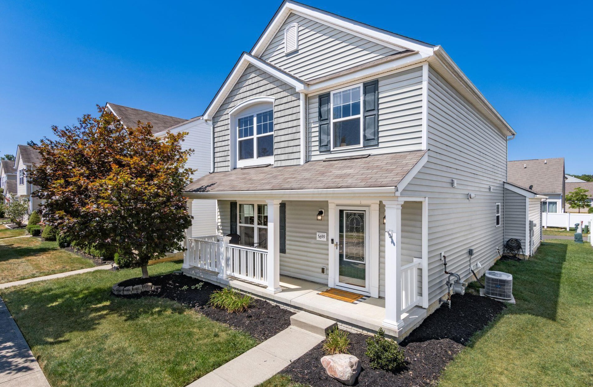 5699 Marshfield Dr, Westerville, OH 43081