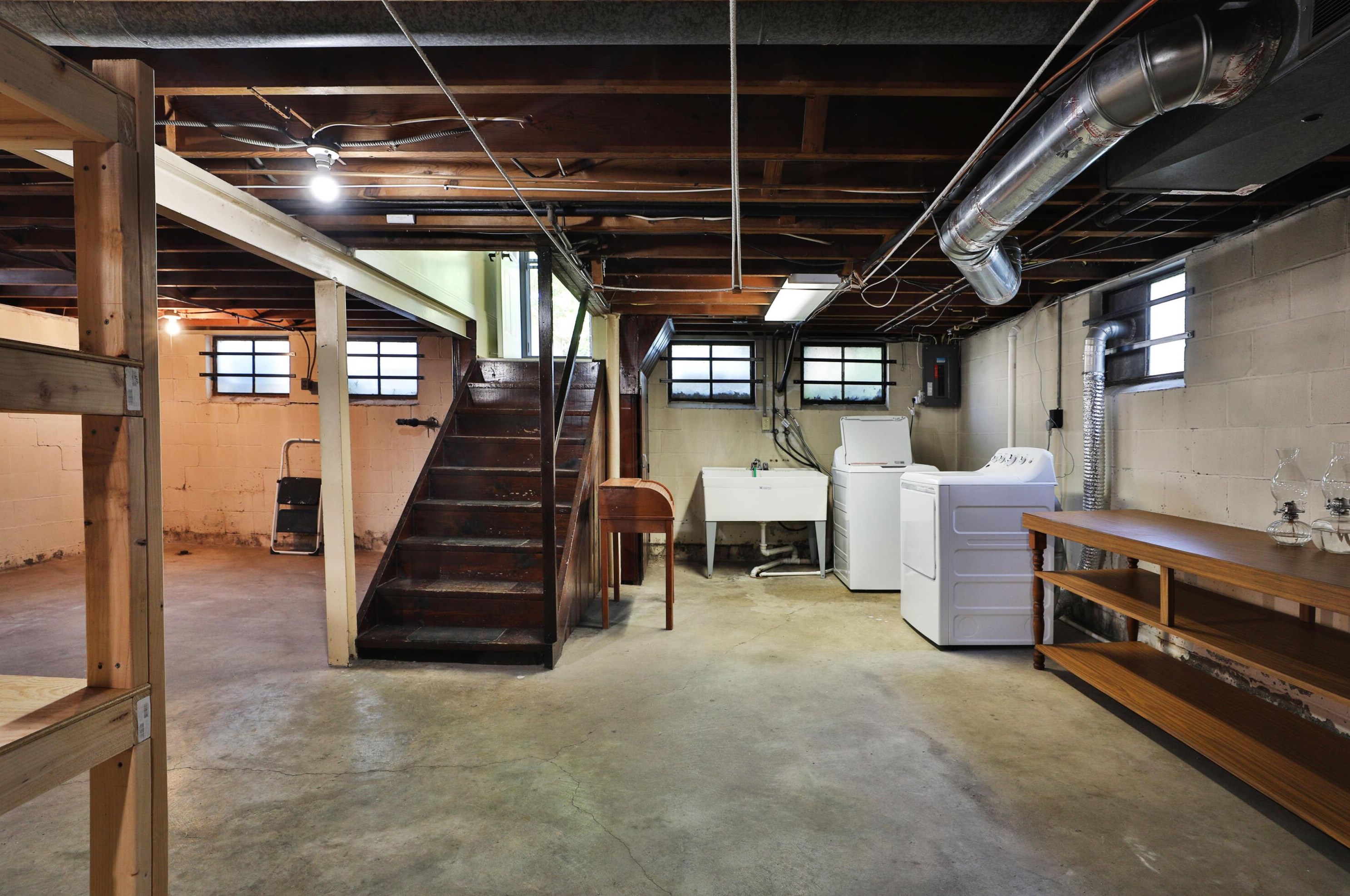 1393 Virginia Ave, Columbus OH 43212-3040 exterior