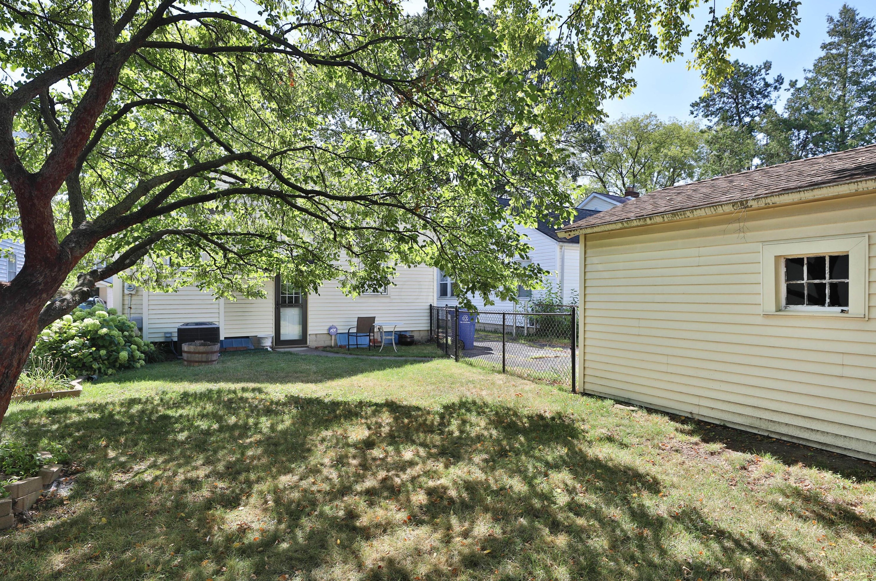 1393 Virginia Ave, Columbus OH 43212-3040 exterior