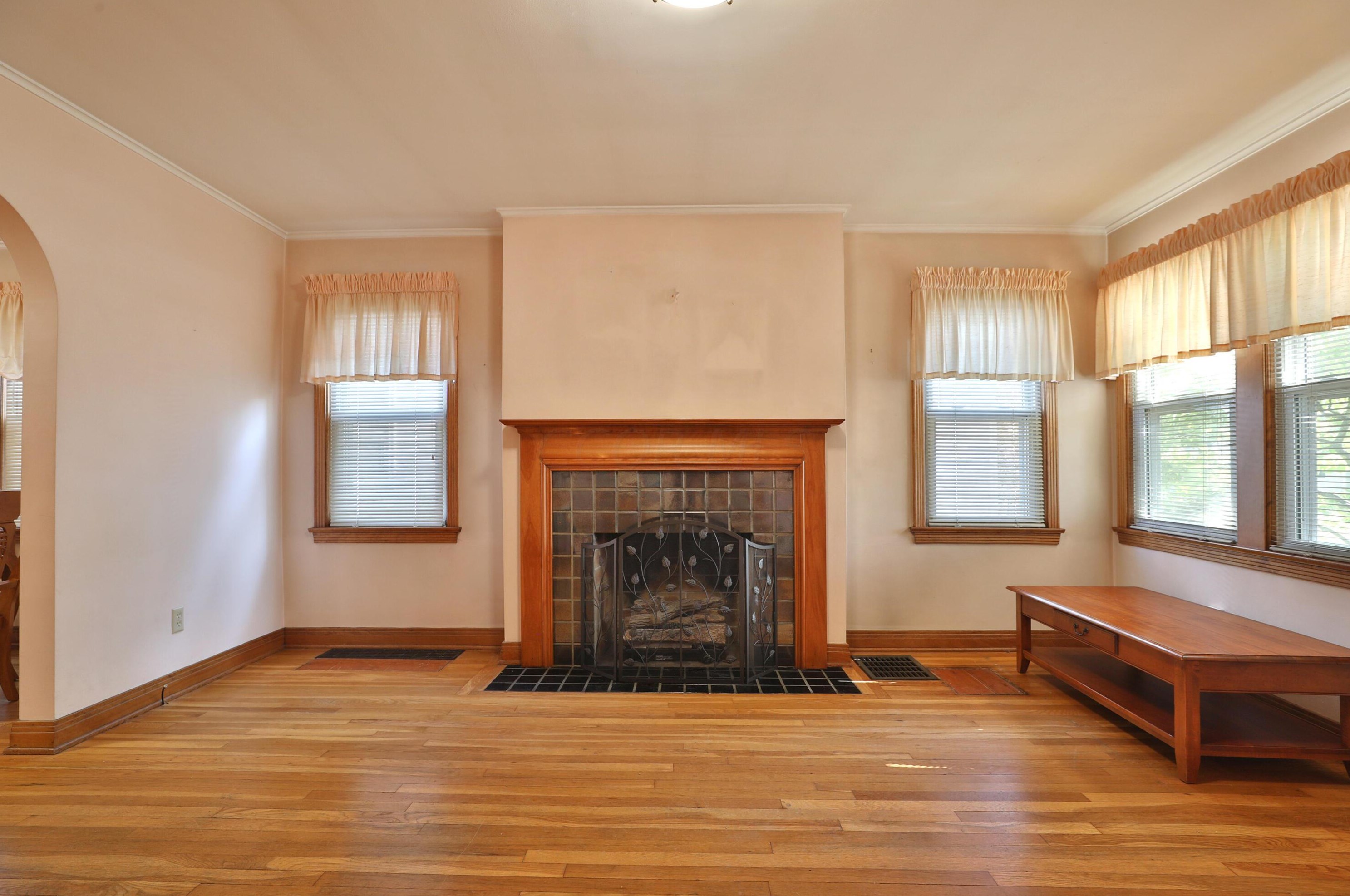 1393 Virginia Ave, Columbus OH 43212-3040 exterior