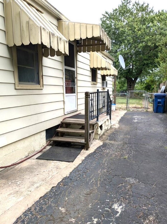 1610 Champion Ave, Columbus, OH 43207-1308