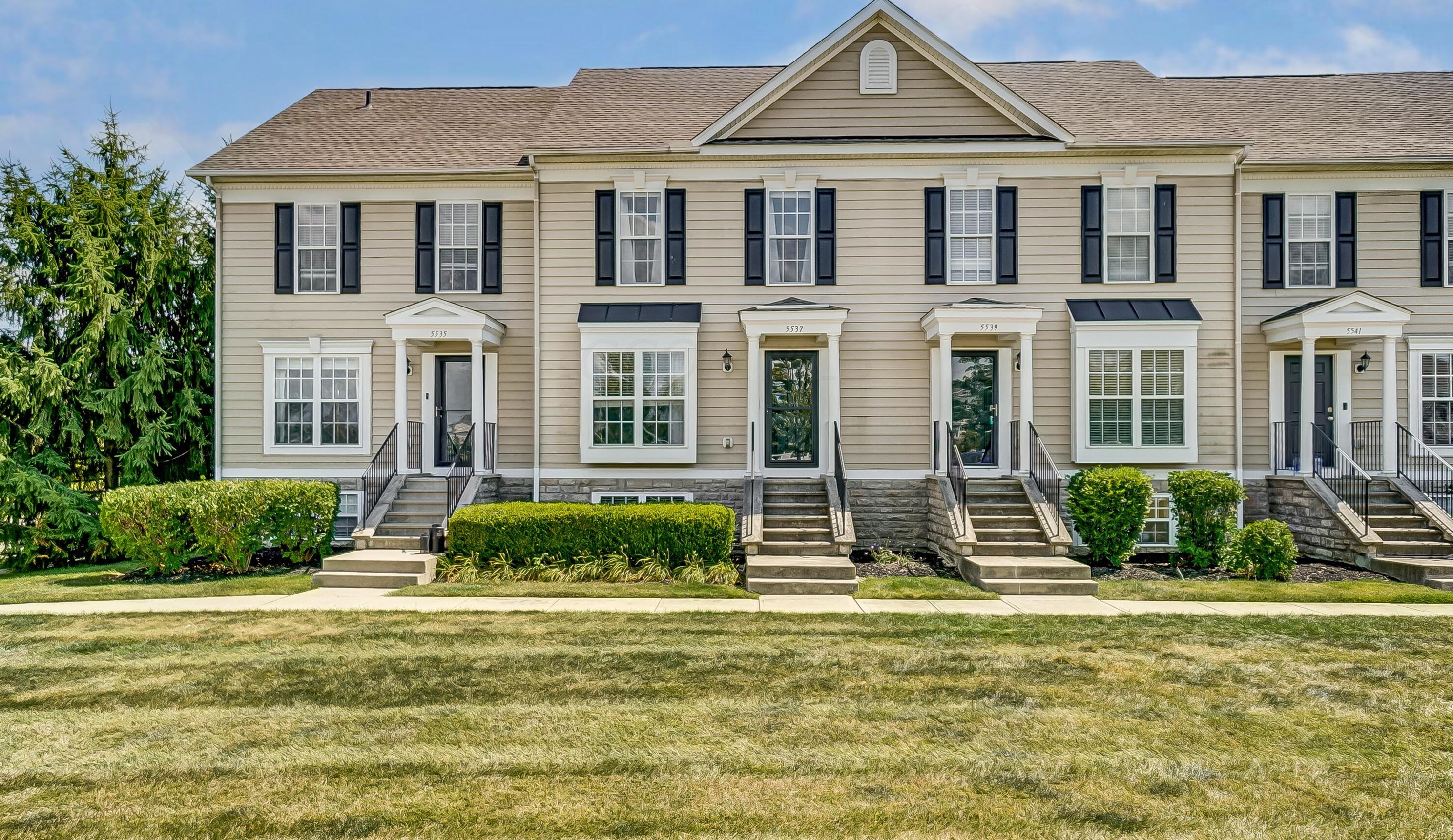5537 Rainbow Falls St, Dublin, OH 43016-6134