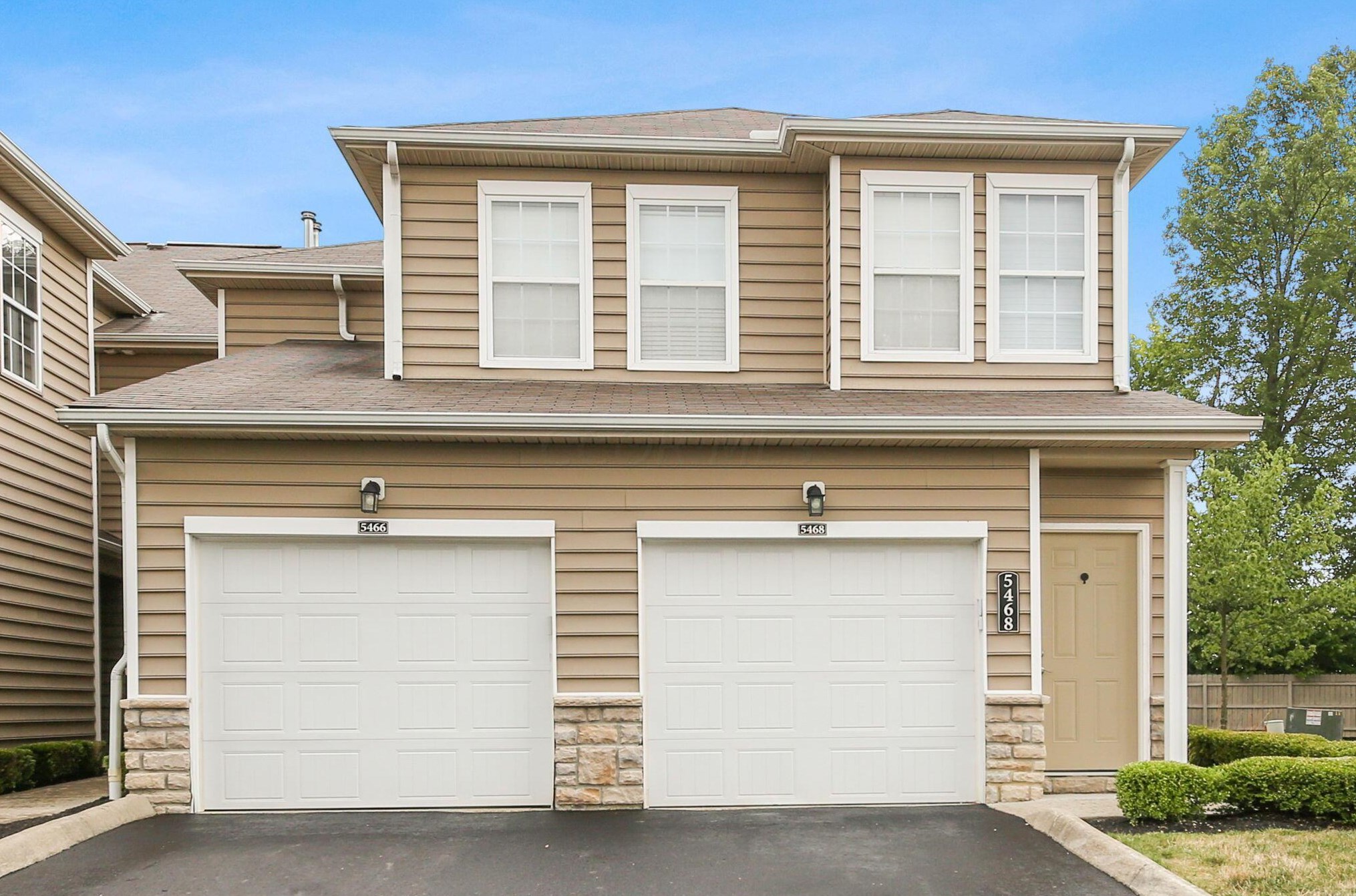 5466 Nottinghamshire Ln, Westerville, OH 43081