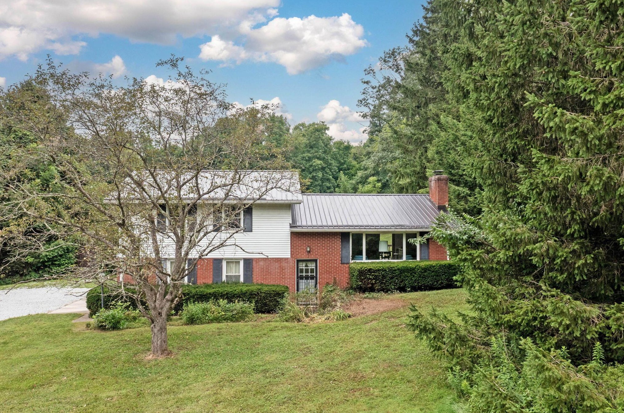 2960 Marion Avenue Rd, Mansfield, OH 44903