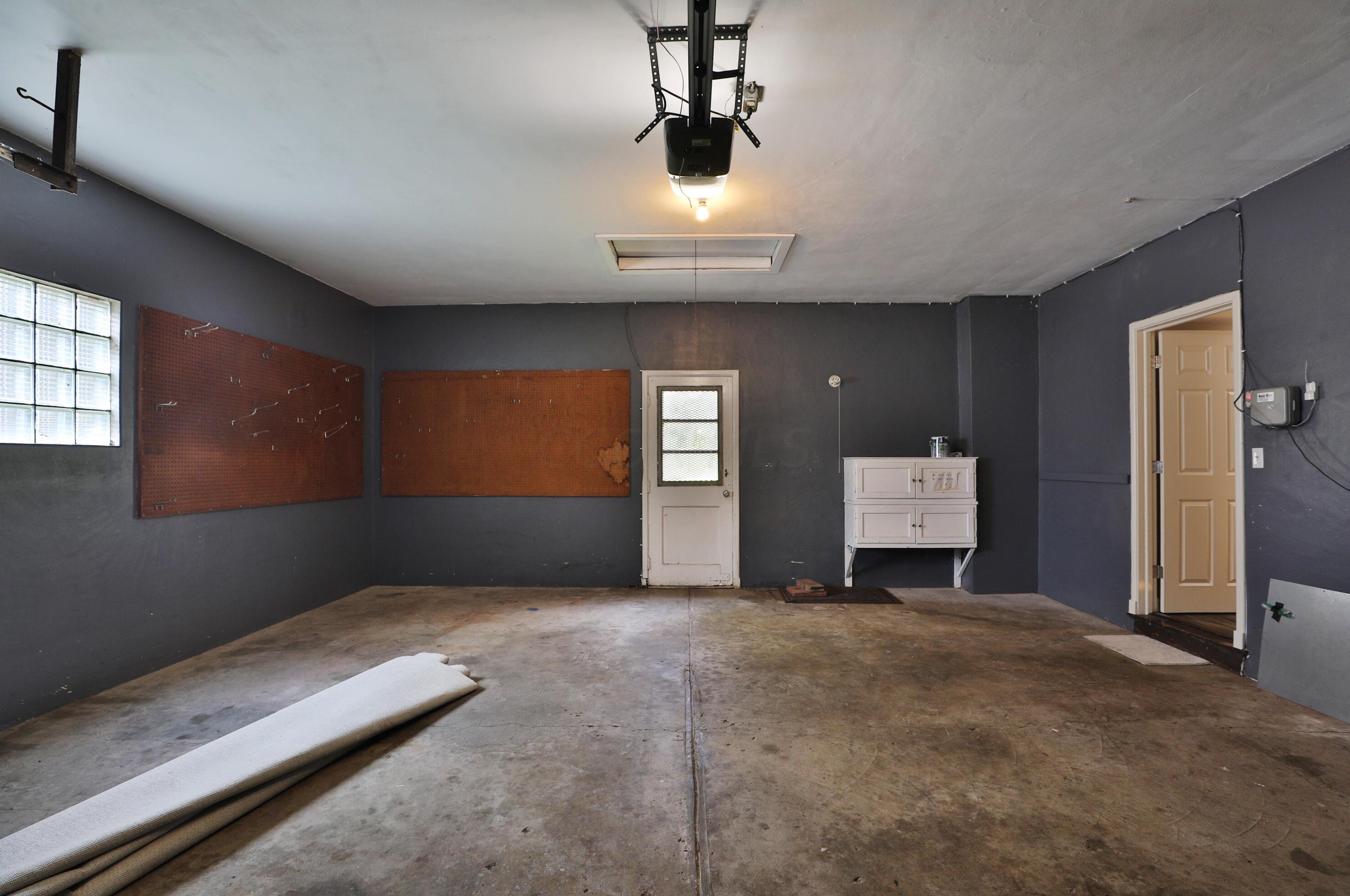 155 Roosevelt Ave, Columbus OH  43209-1559 exterior