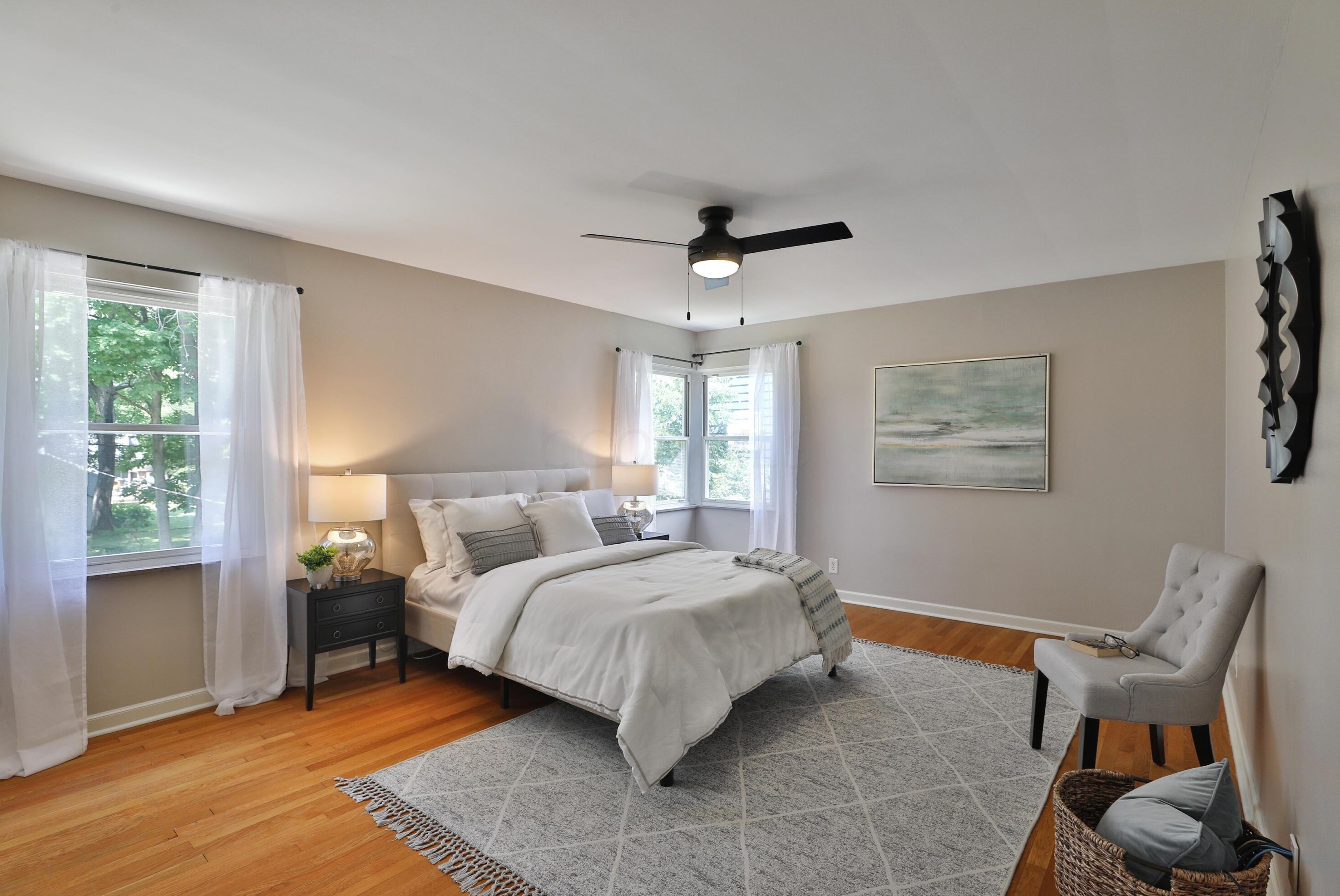 155 Roosevelt Ave, Columbus OH  43209-1559 exterior