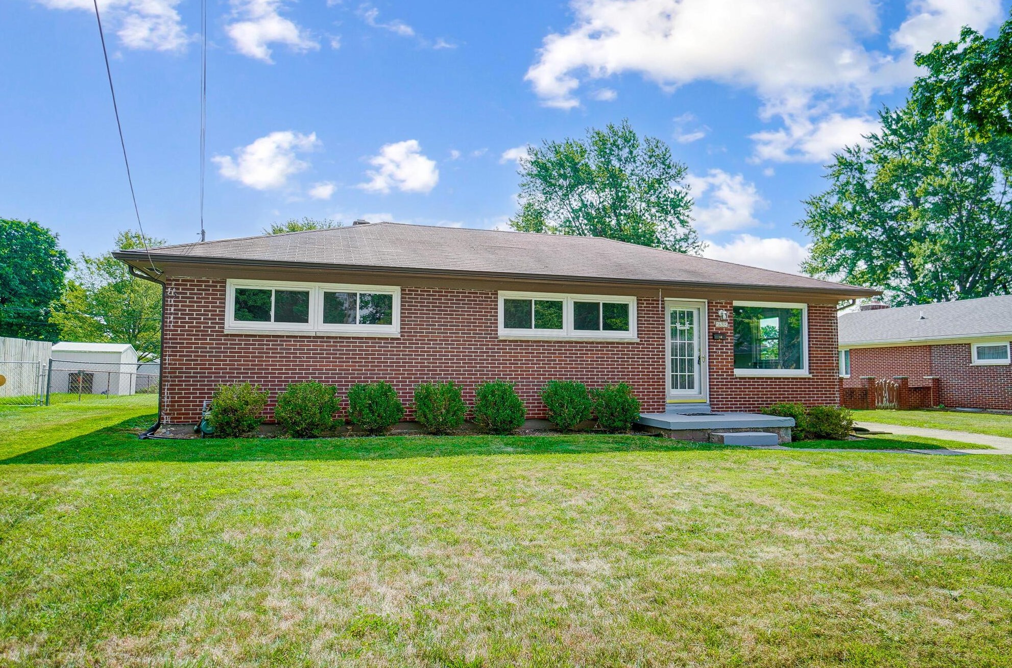 2532 Home Orchard Dr, Springfield, OH 45503