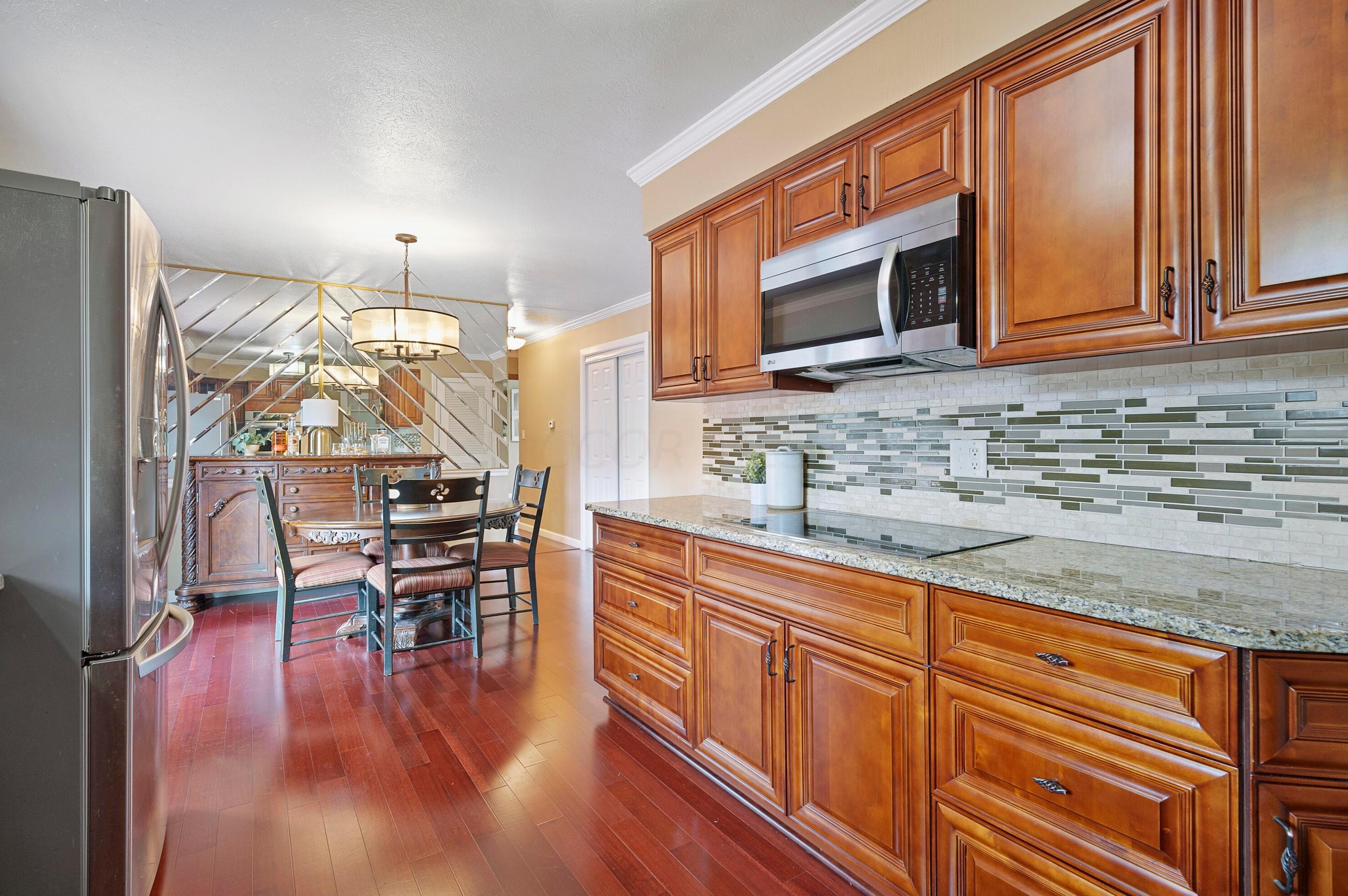 4376 Mound St, Columbus OH  43227-4704 exterior