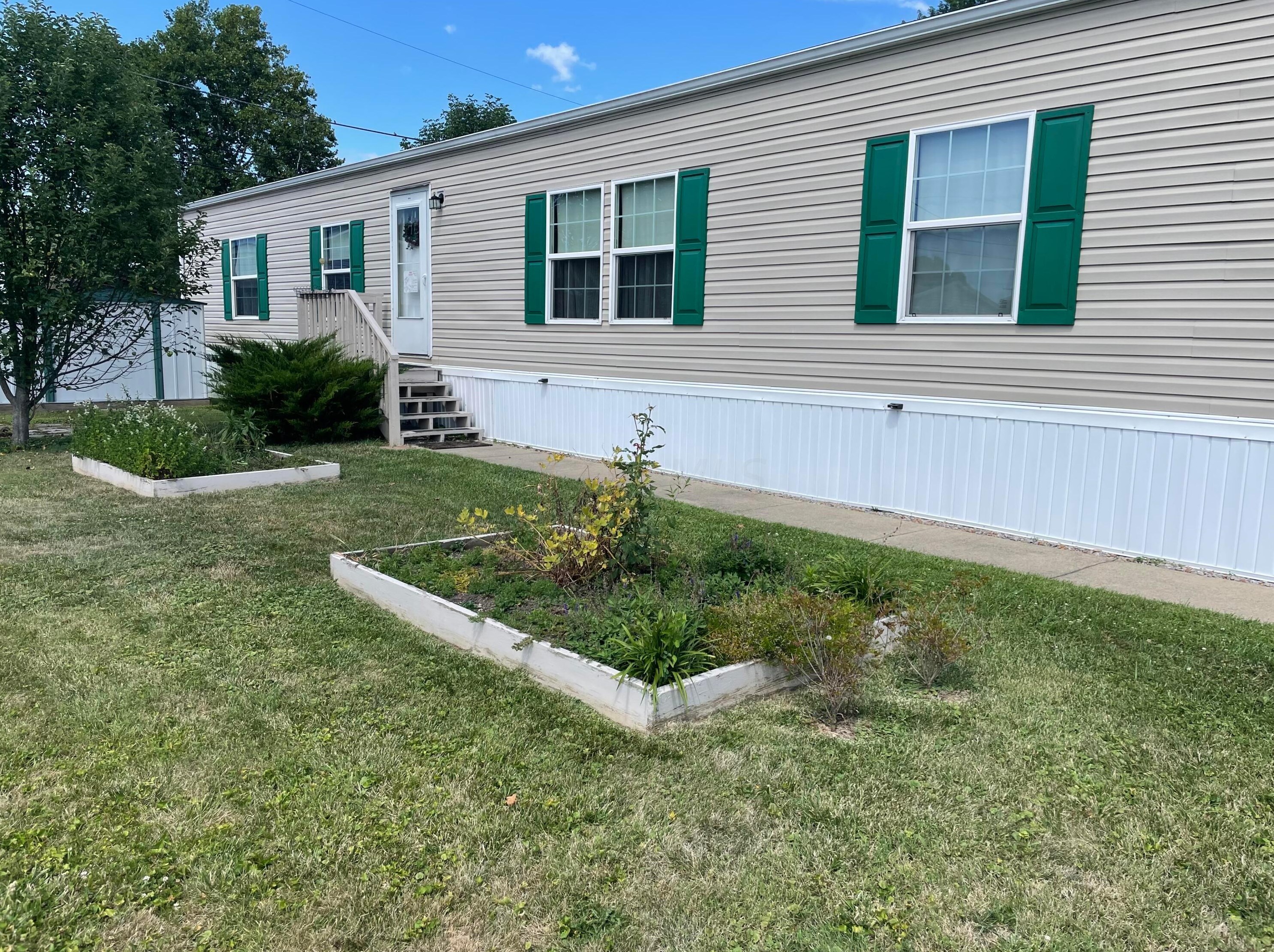 1660 E Main St #lot 107, Lancaster, OH 43130