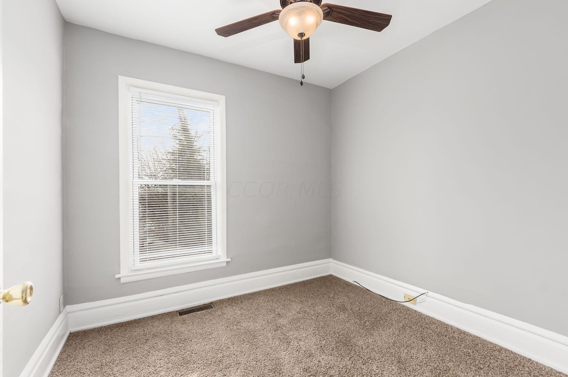 314 Wyandotte Ave, Columbus OH  43202-3138 exterior