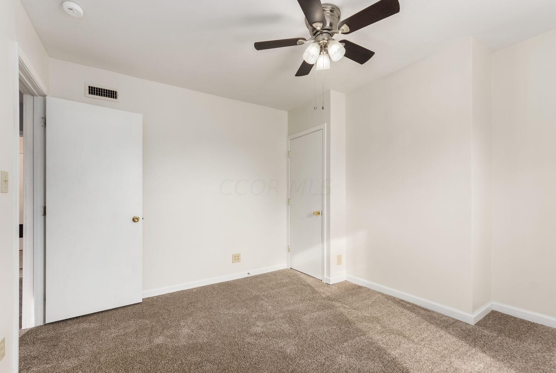 314 Wyandotte Ave, Columbus OH  43202-3138 exterior