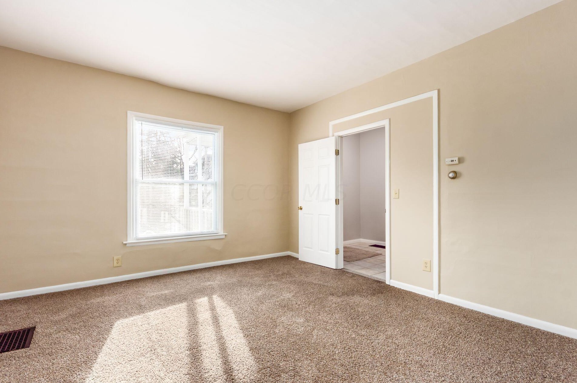 314 Wyandotte Ave, Columbus OH  43202-3138 exterior