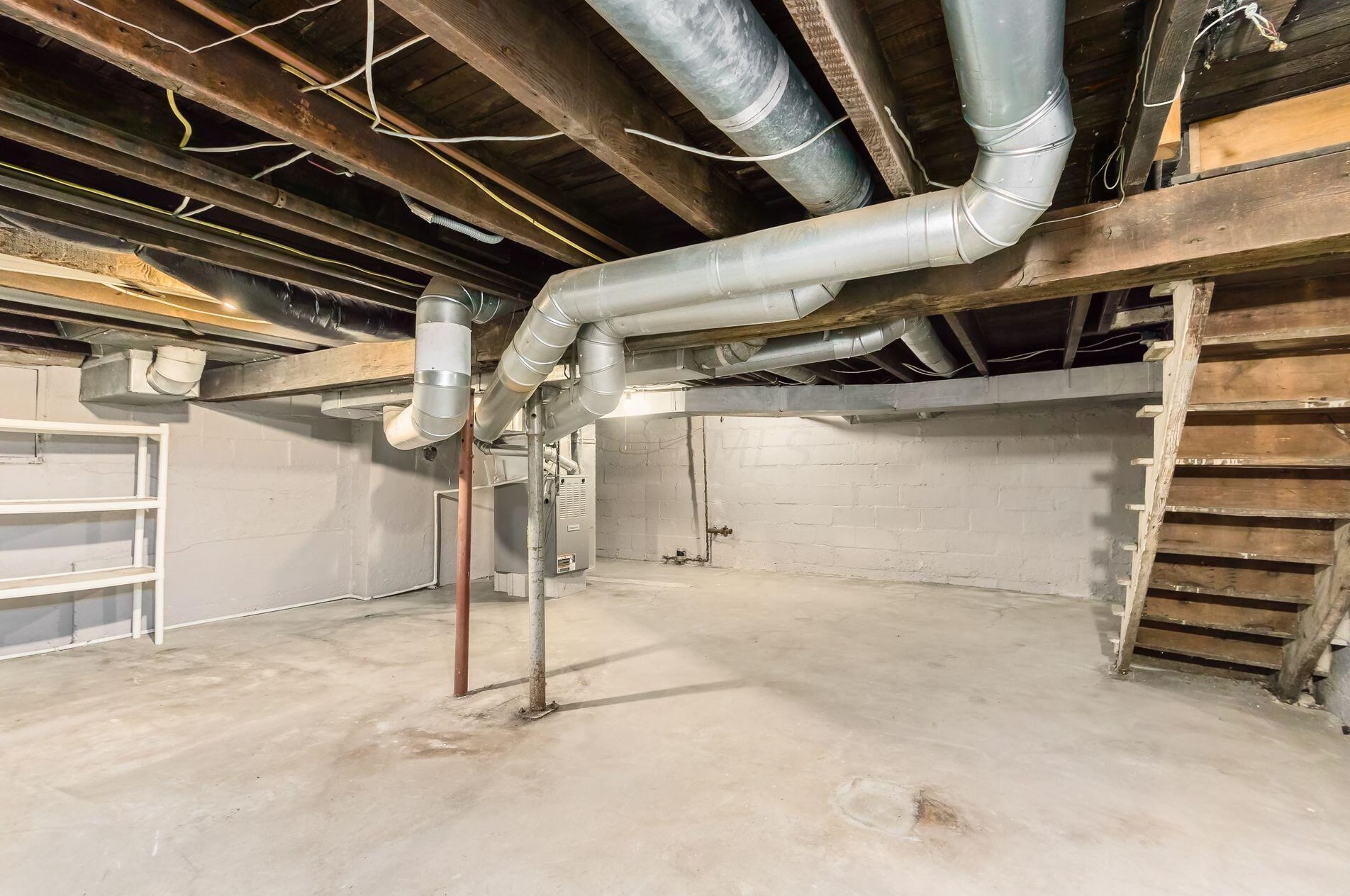 314 Wyandotte Ave, Columbus OH  43202-3138 exterior