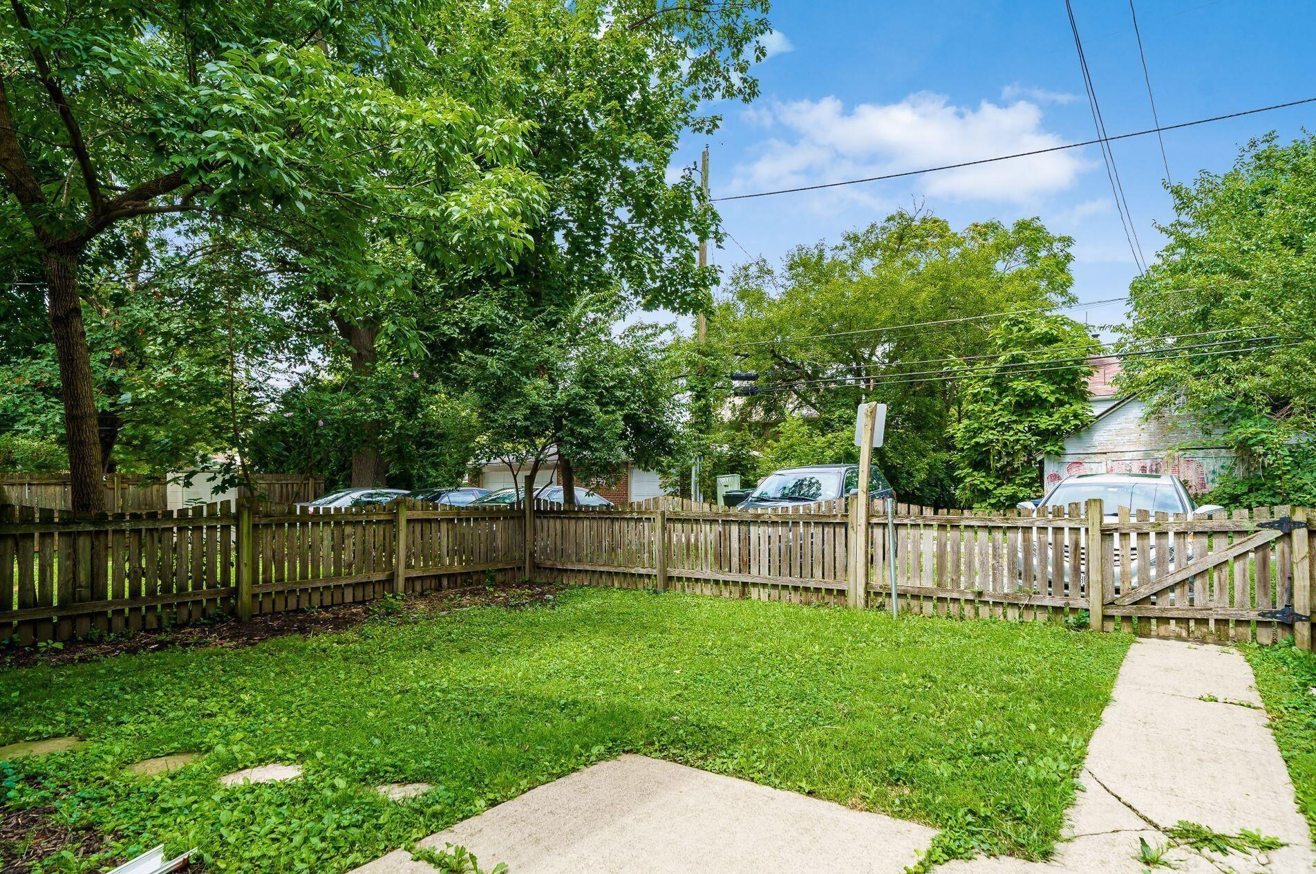 314 Wyandotte Ave, Columbus OH  43202-3138 exterior