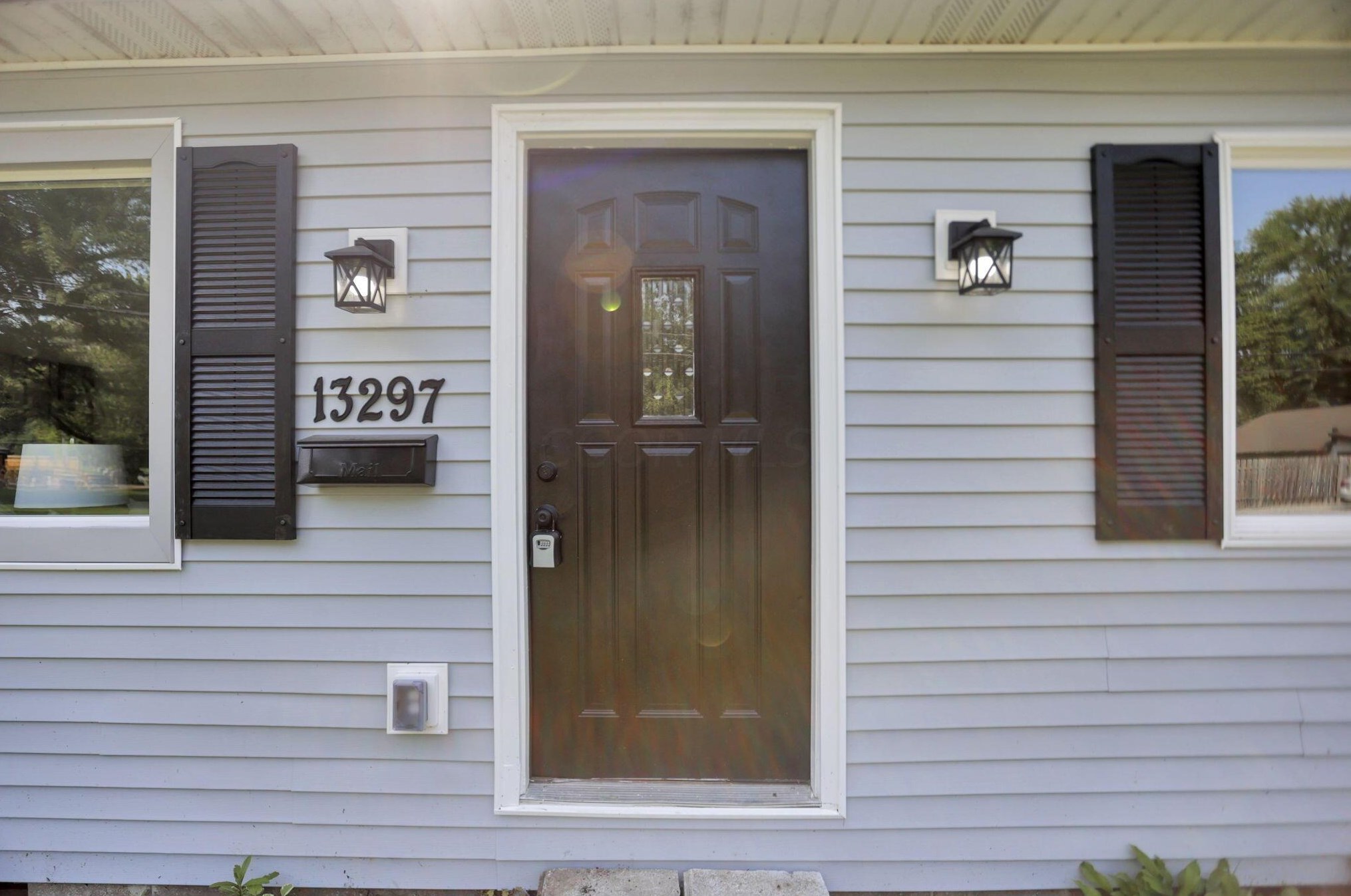 13297 Oak Rd Ne, Thornville, OH 43076