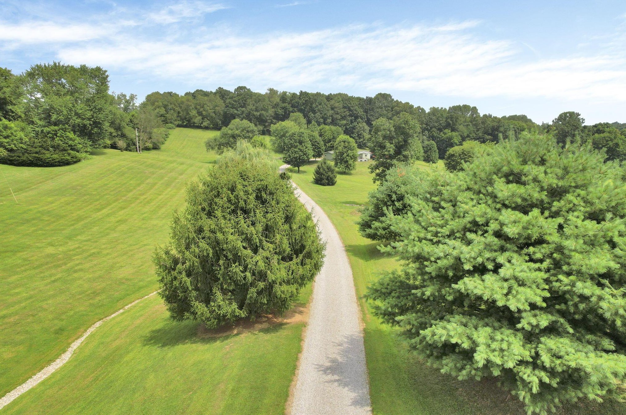 10366 Blacksnake Rd, Saint Louisville, OH 43071