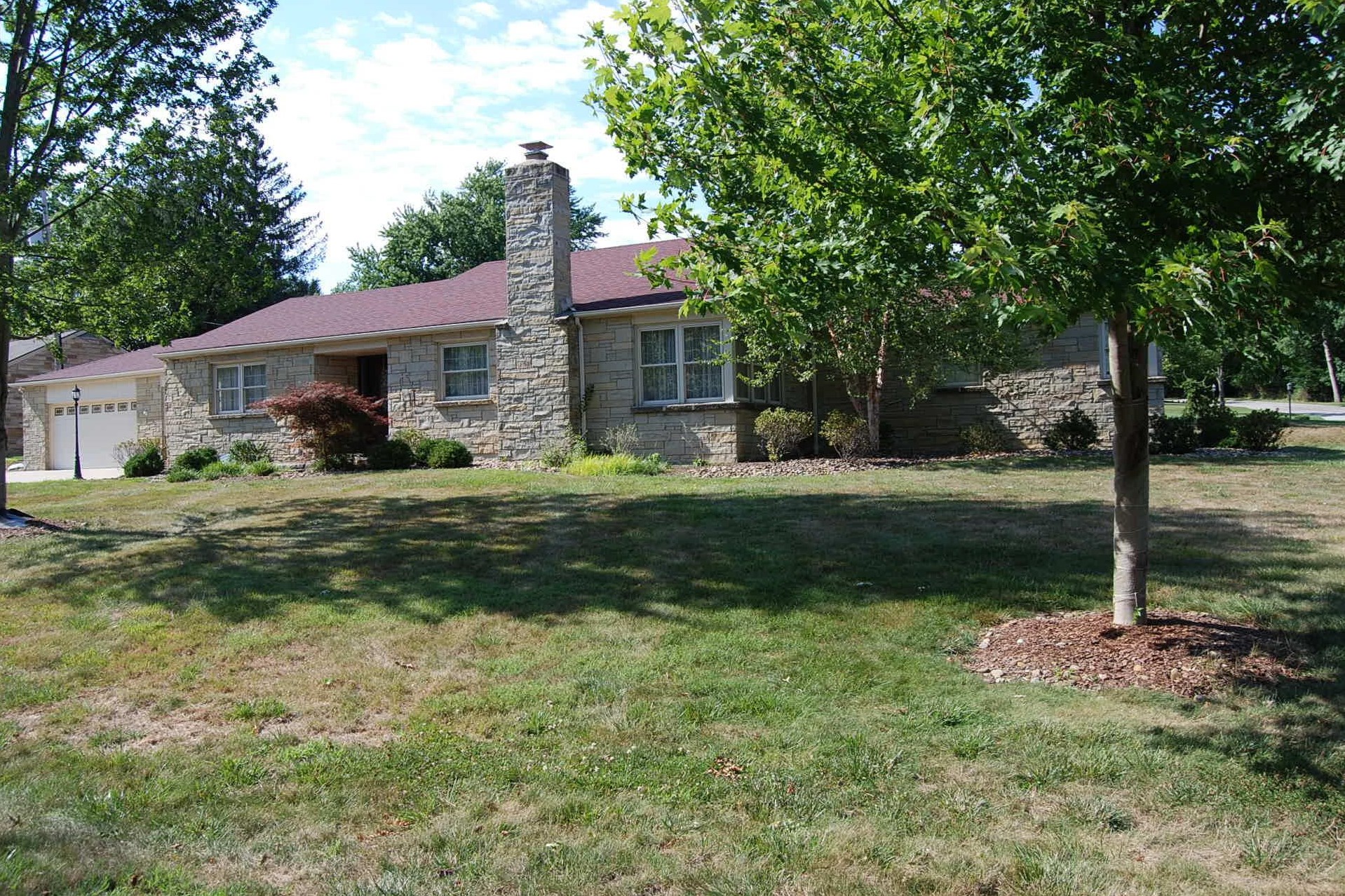315 Parkway Dr, Zanesville, OH 43701