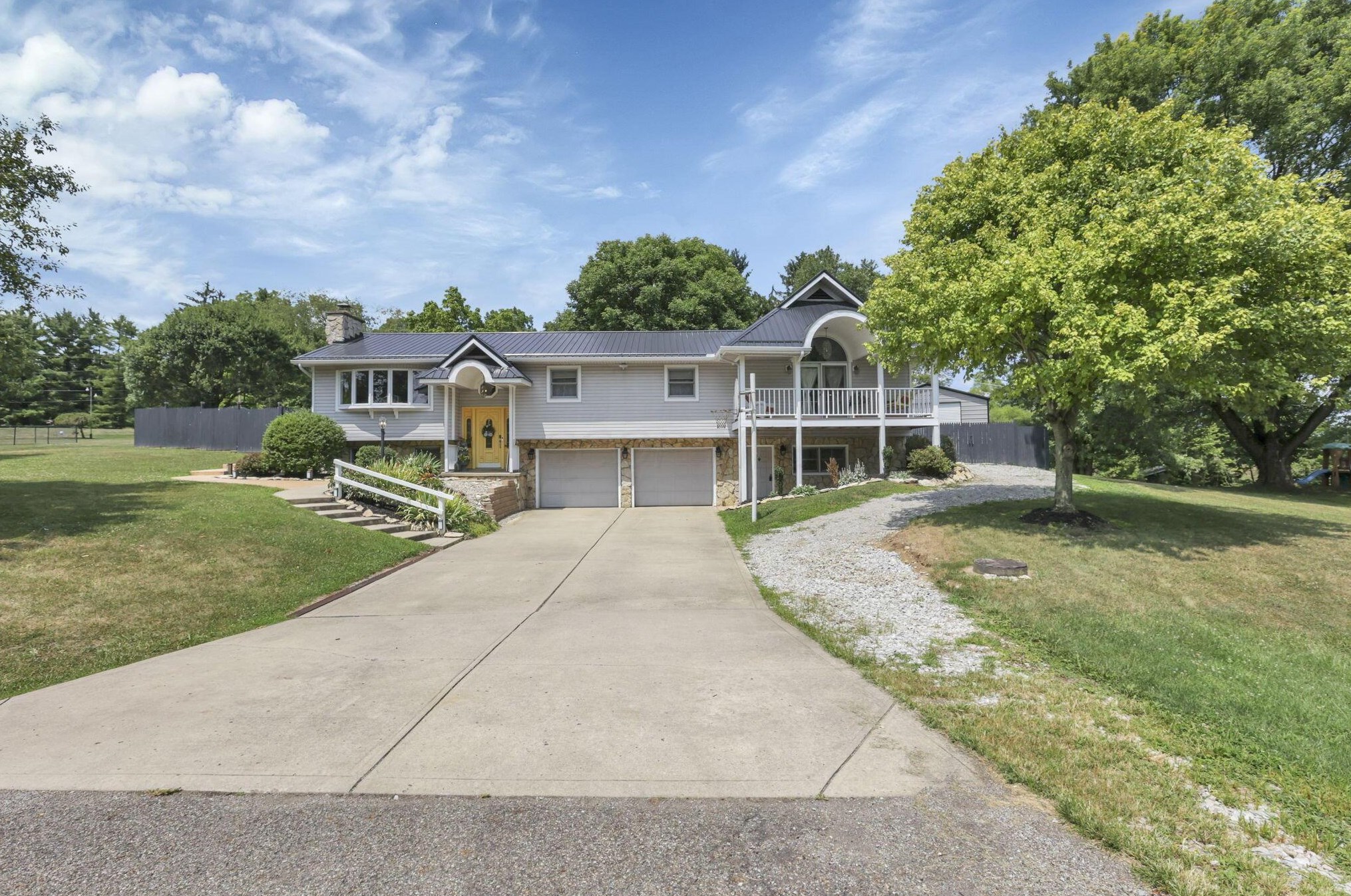 3313 Meadowbrook Dr Ne, Lancaster, OH 43130