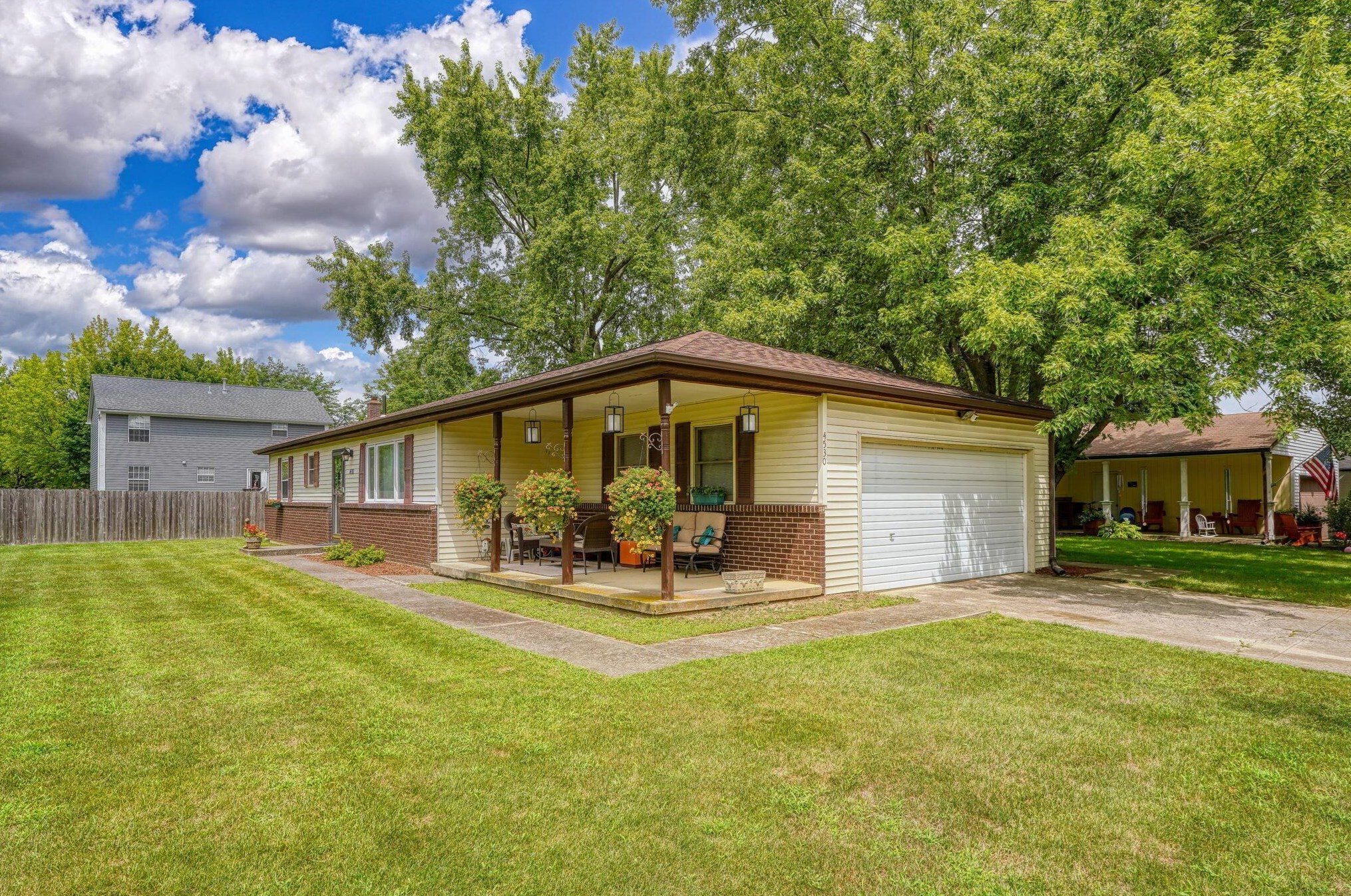 4530 Stonehill St, Hilliard, OH 43026