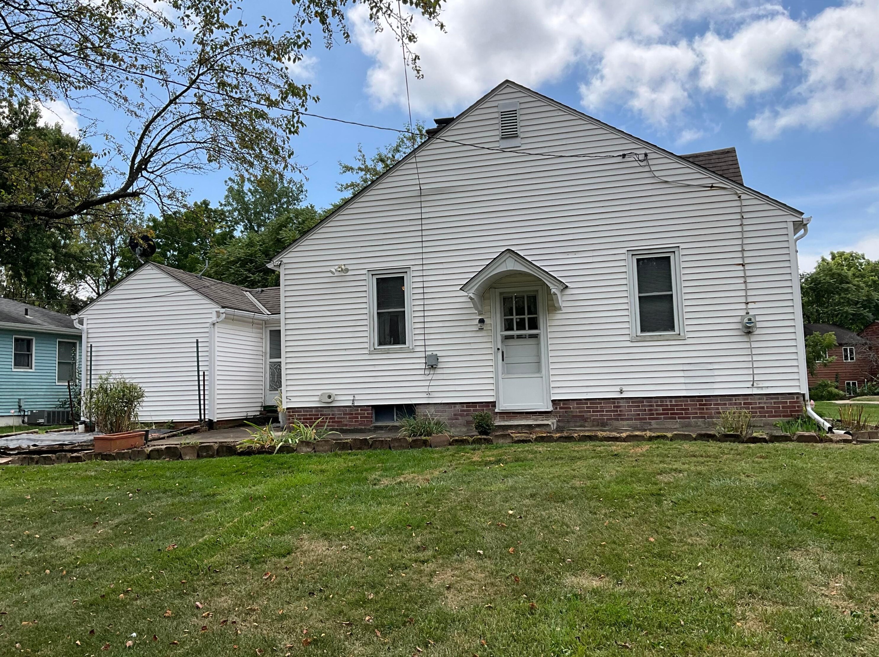 1730 N Columbus St, Lancaster, OH 43130