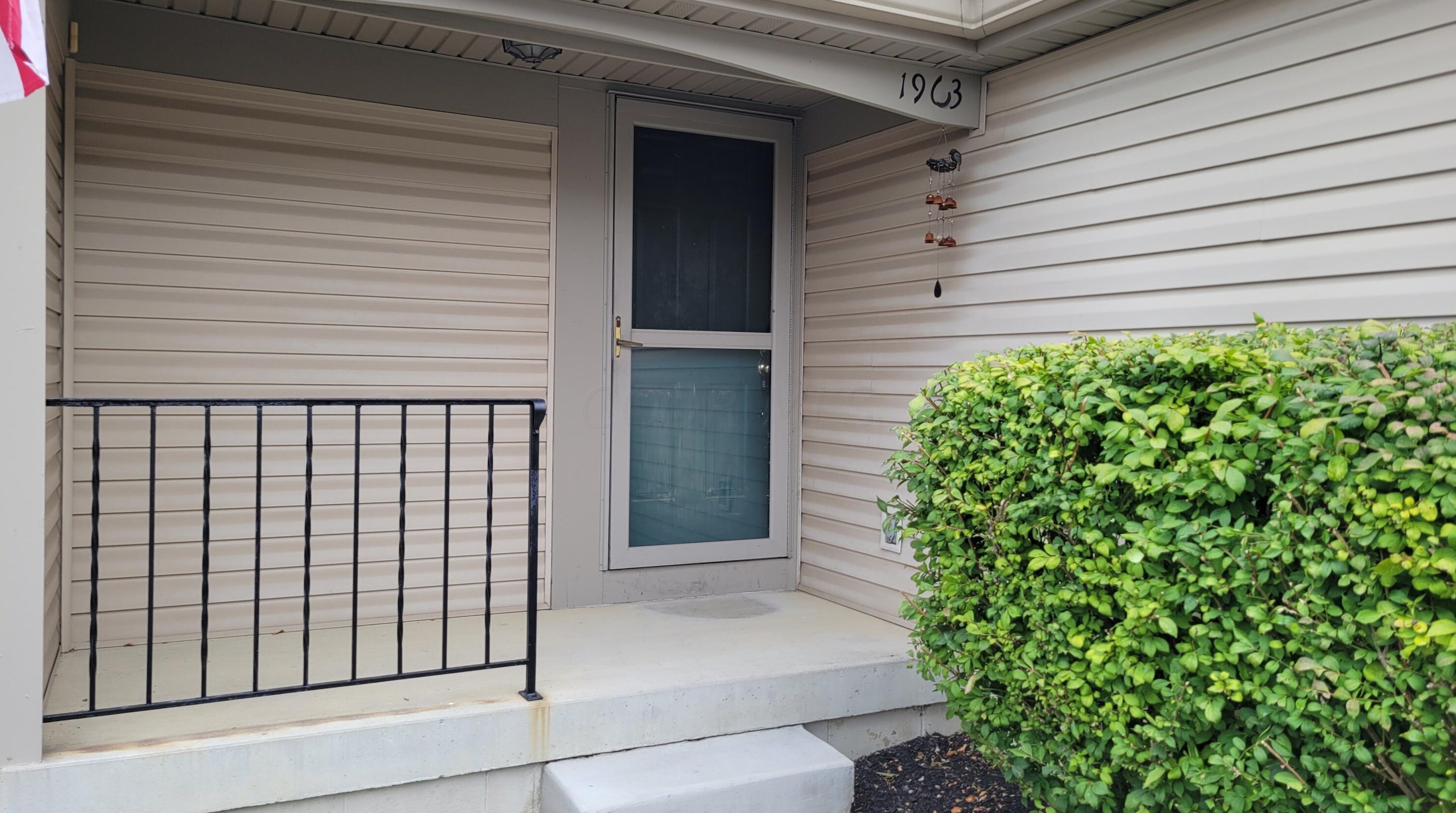 1963 Camino Ln, Hilliard, OH 43026