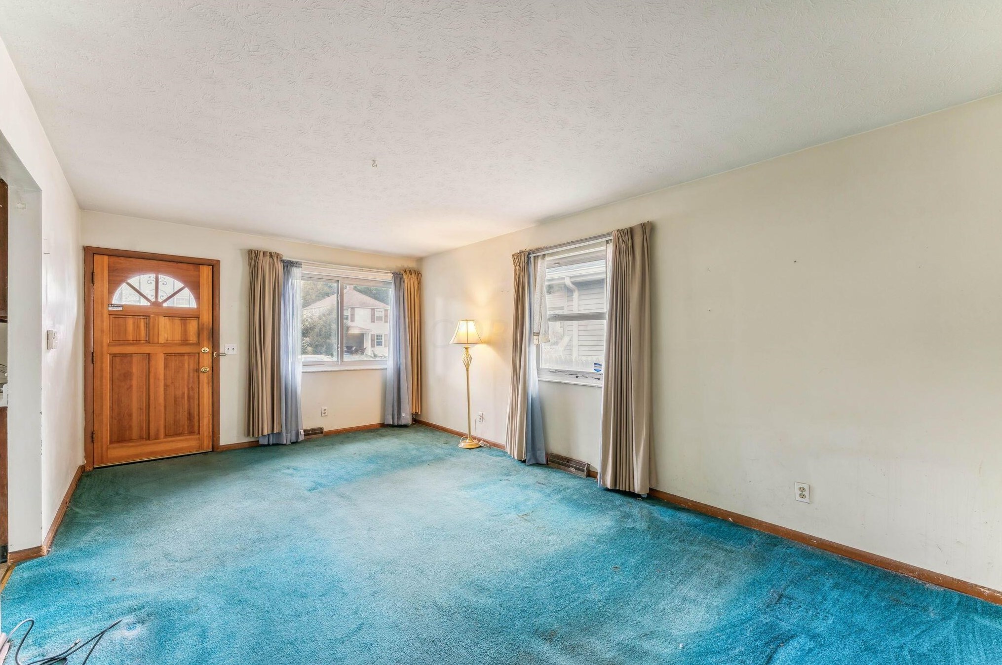 2896 Norwood St, Columbus, OH 43224-4236
