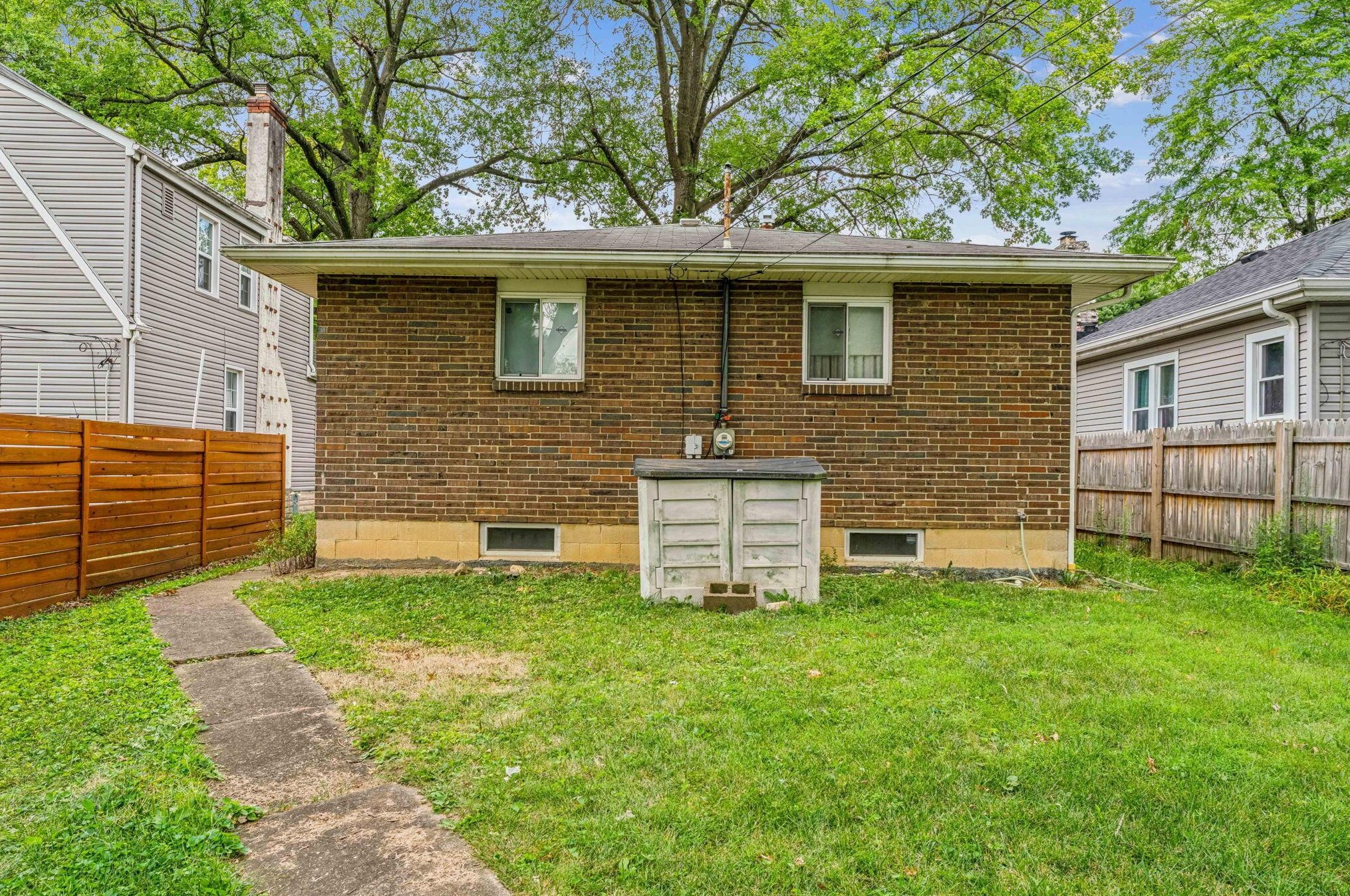 2896 Norwood St, Columbus OH 43224-4236 exterior