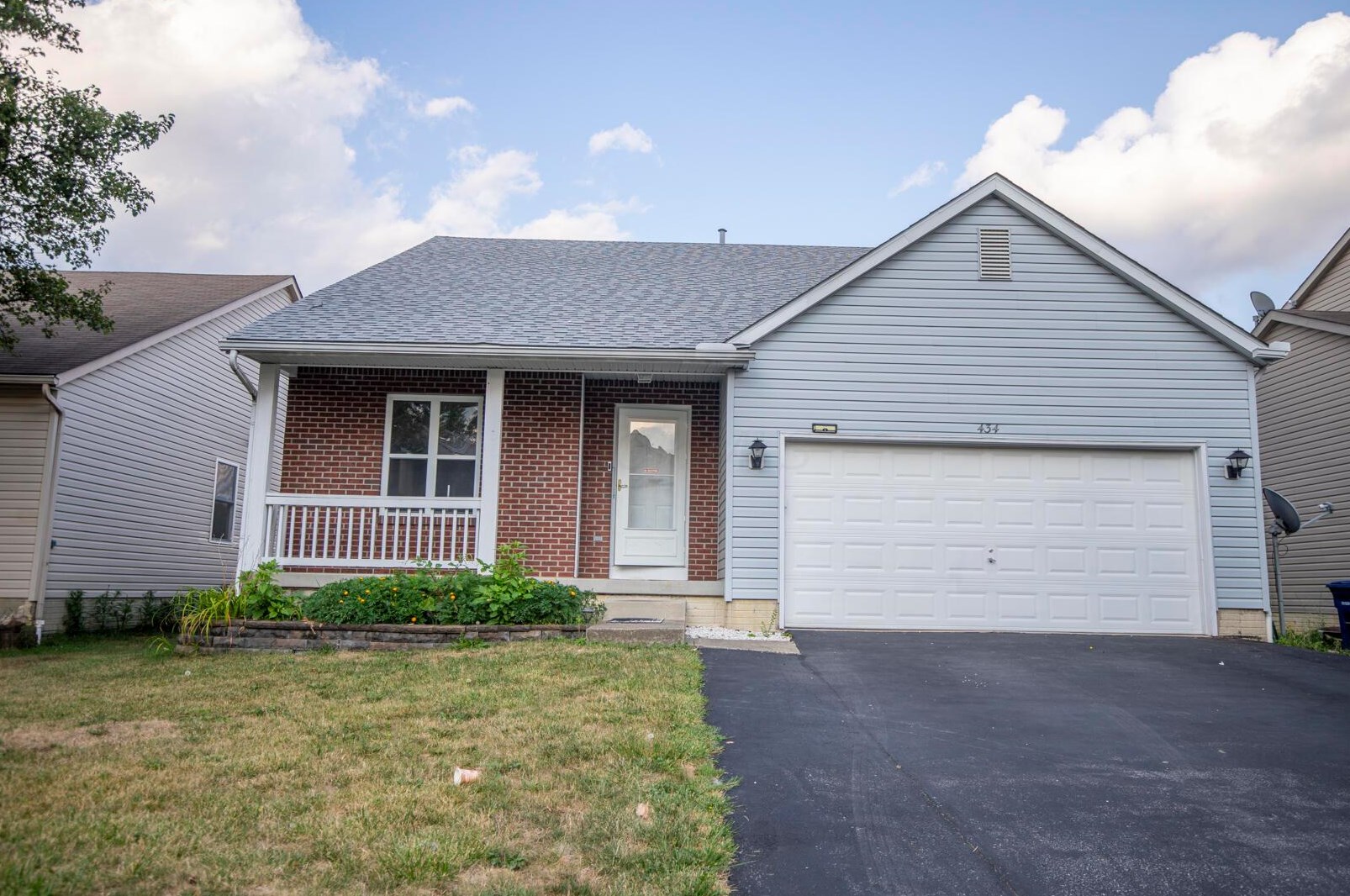 434 Hannifin Dr, Blacklick, OH 43004