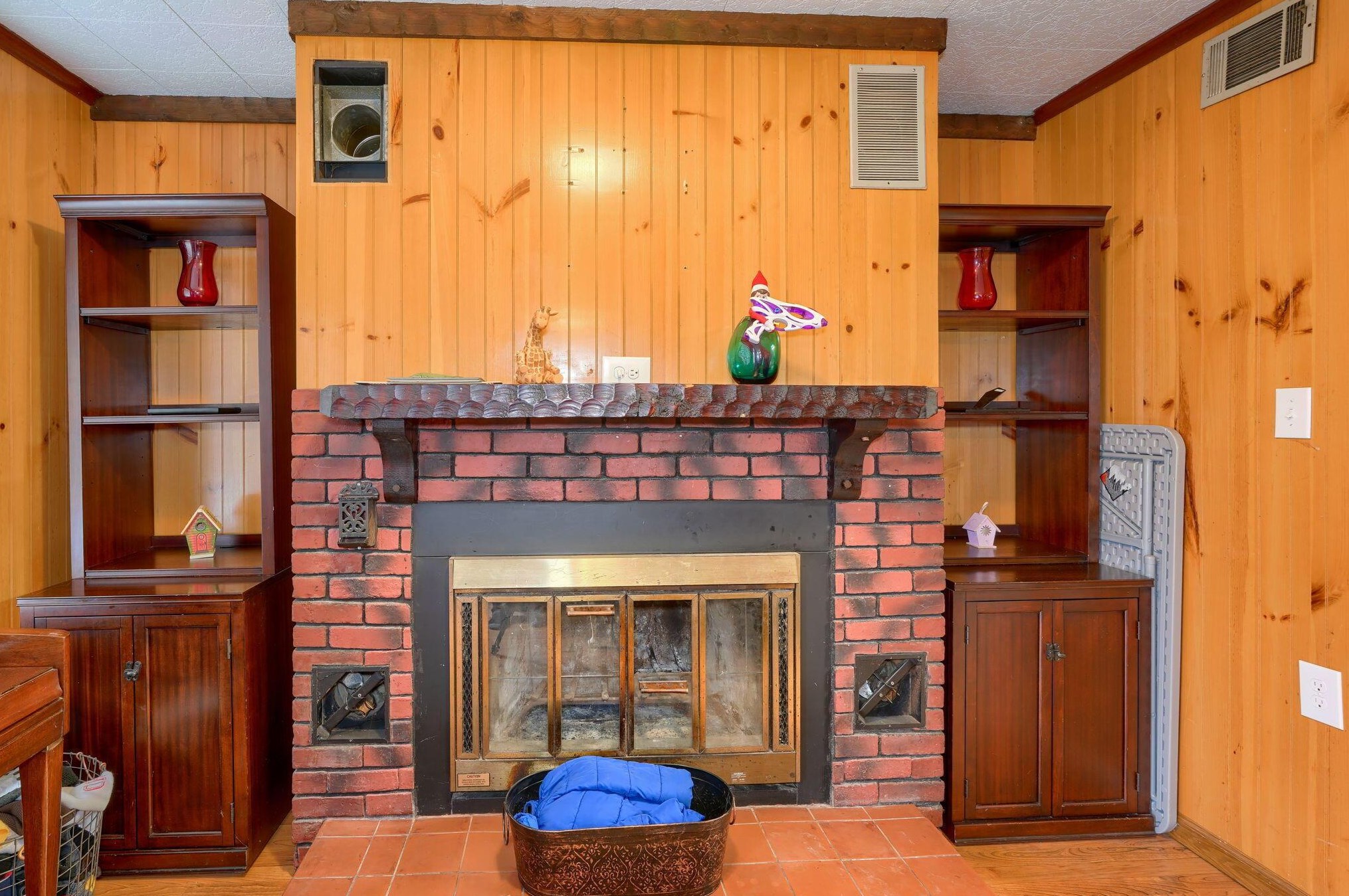 1676 Arcadia Ave, Columbus OH  43207-4408 exterior