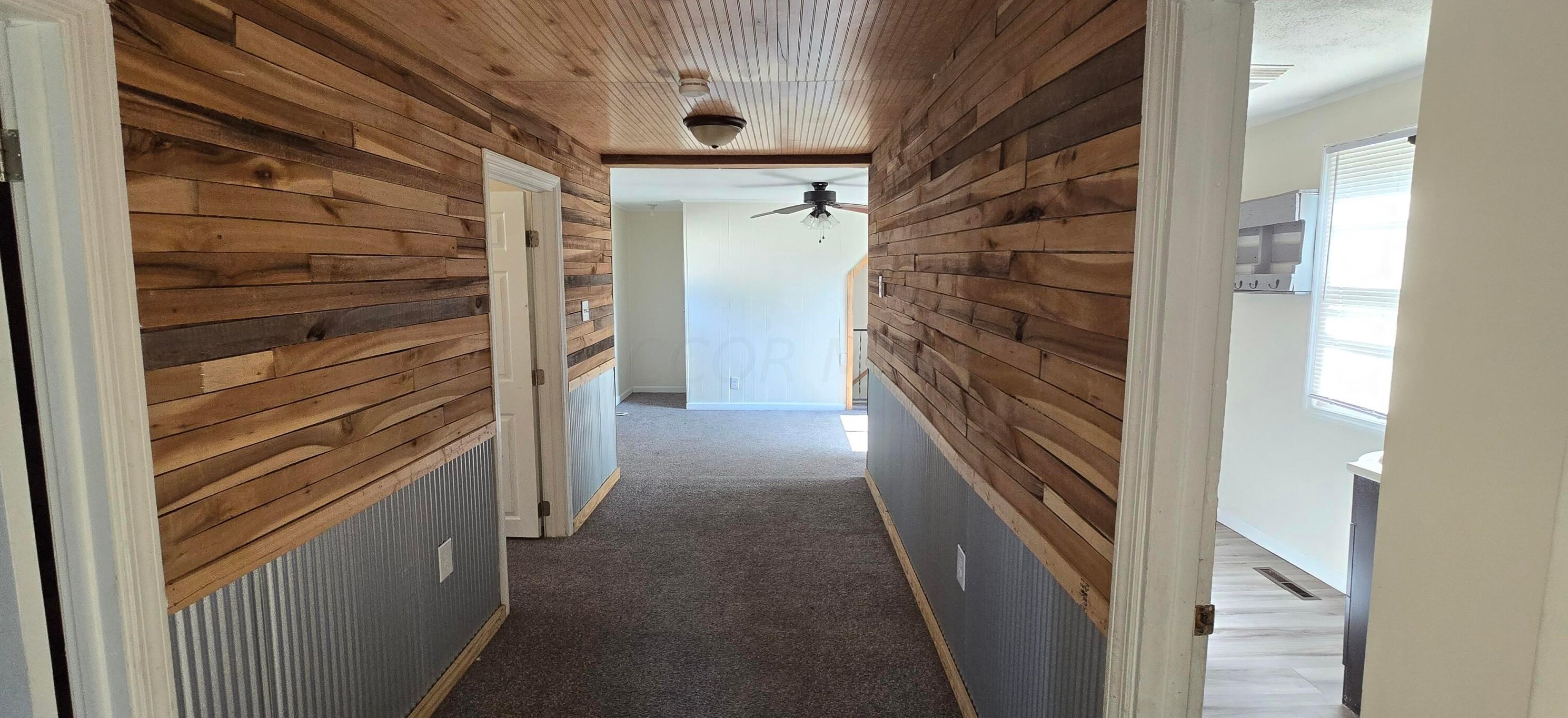 1676 Arcadia Ave, Columbus OH  43207-4408 exterior