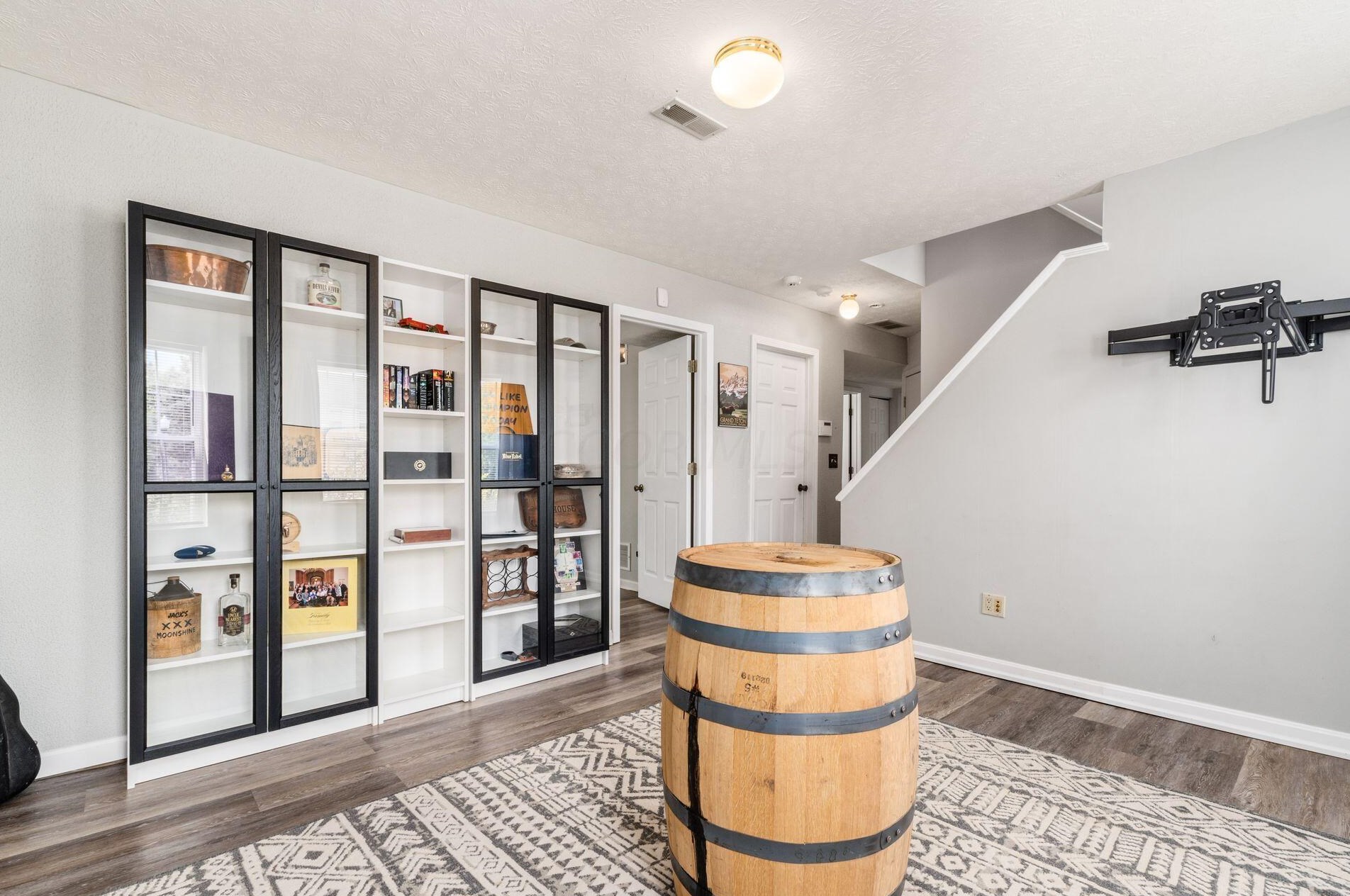 218 Monarch Dr, Pataskala OH  43062-8923 exterior