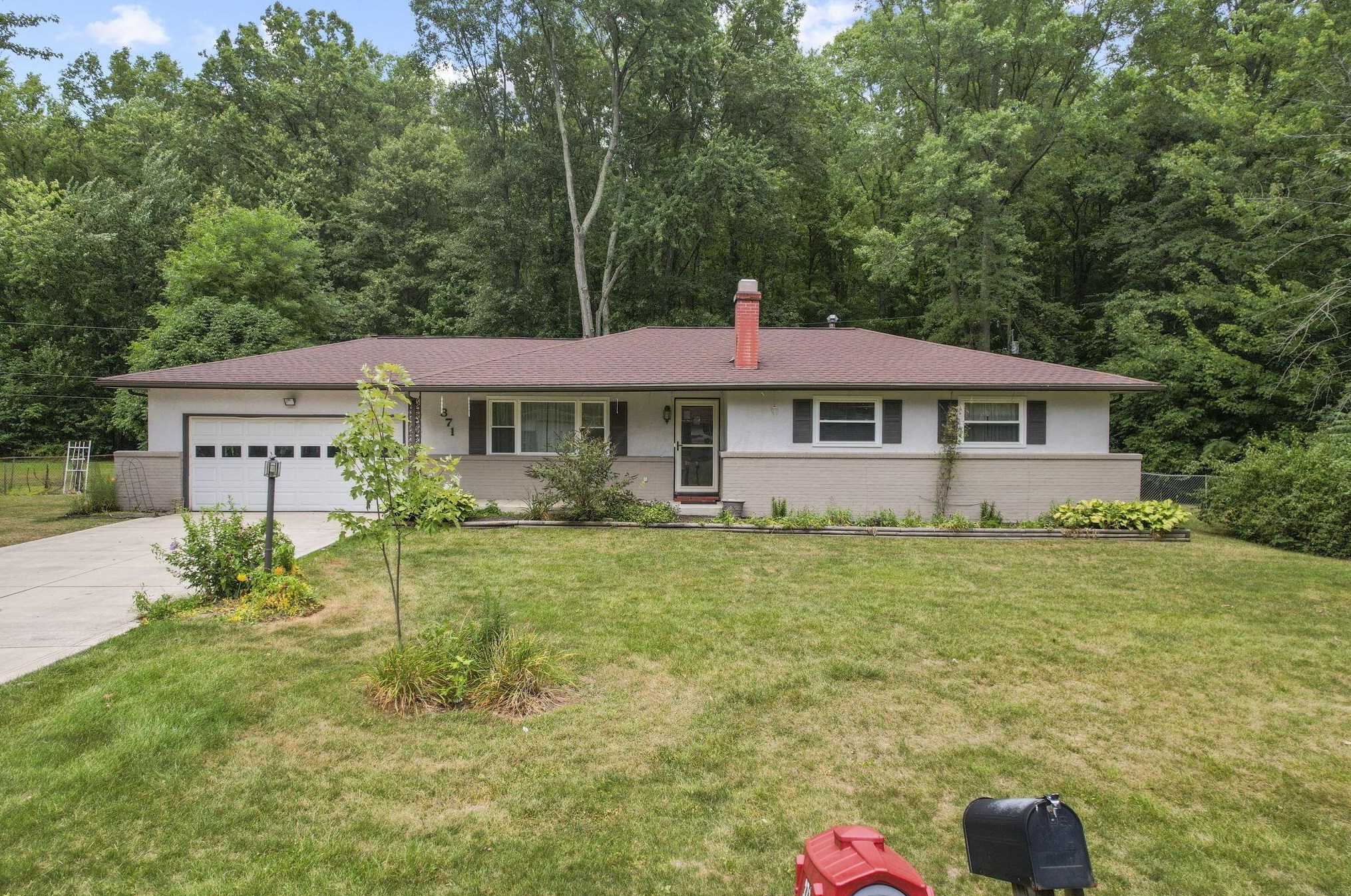 371 Meadow Way, Pataskala, OH 43062-8499