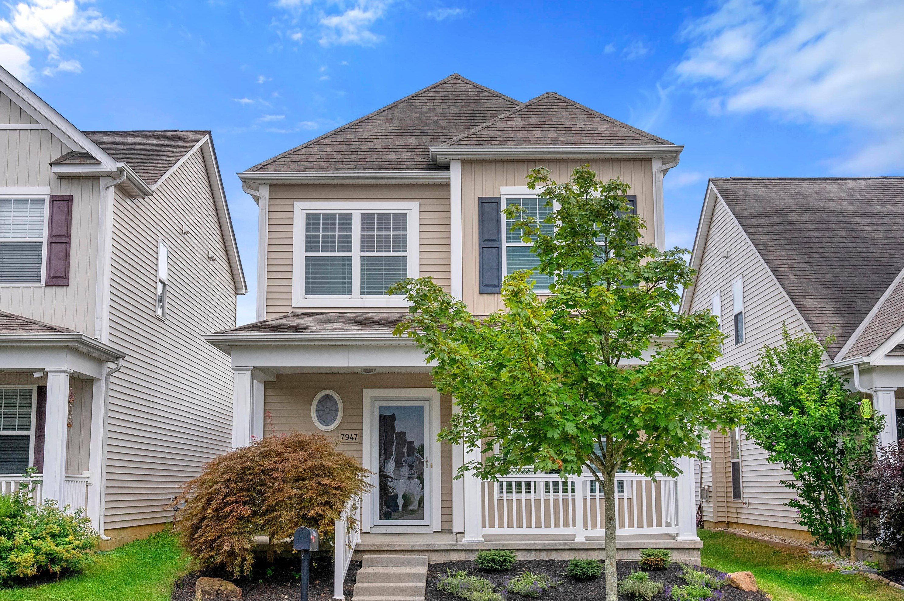 7947 Ashenden Dr, Blacklick, OH 43004