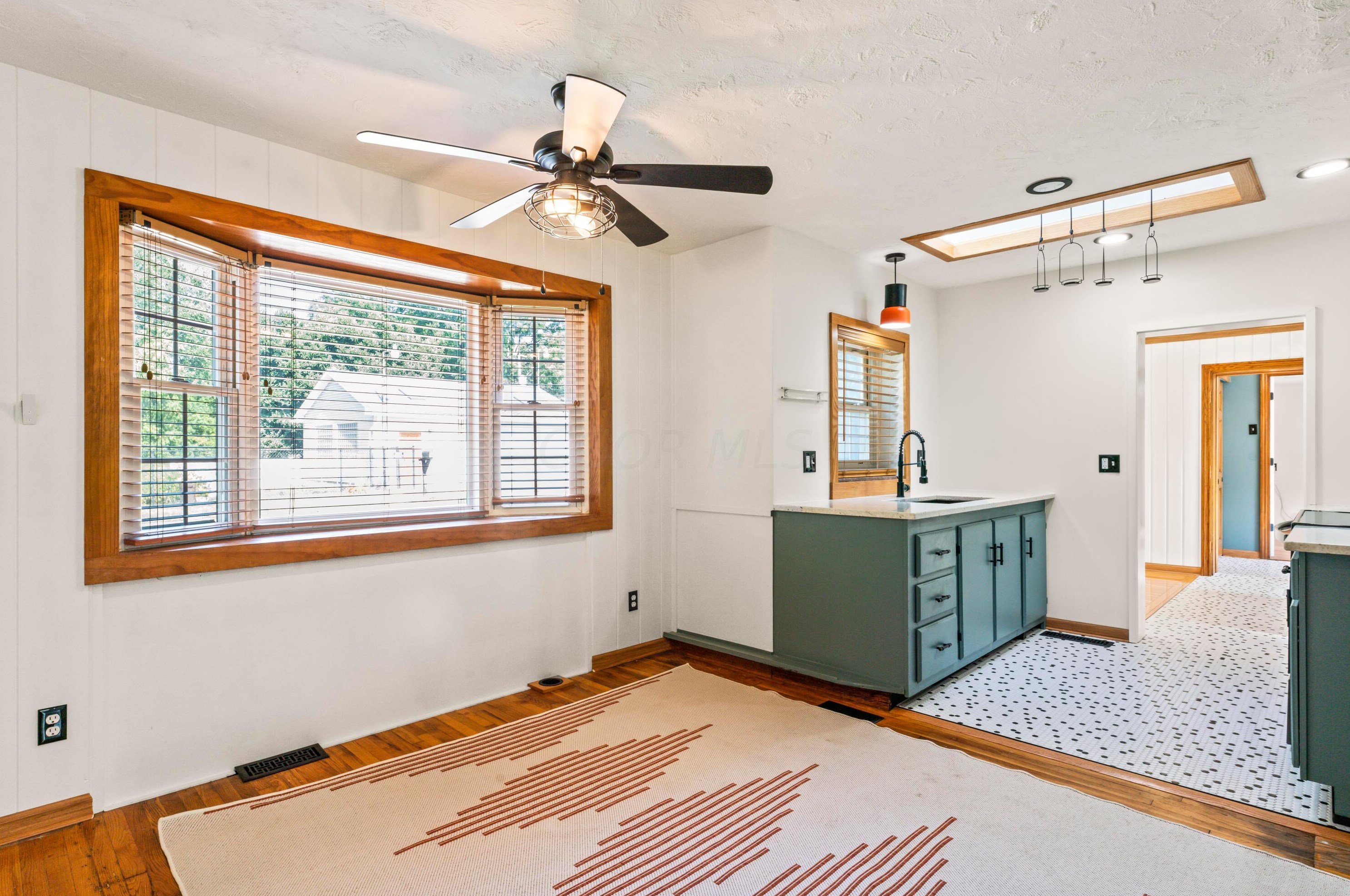 384 Kanawha Ave, Columbus OH  43214-1212 exterior