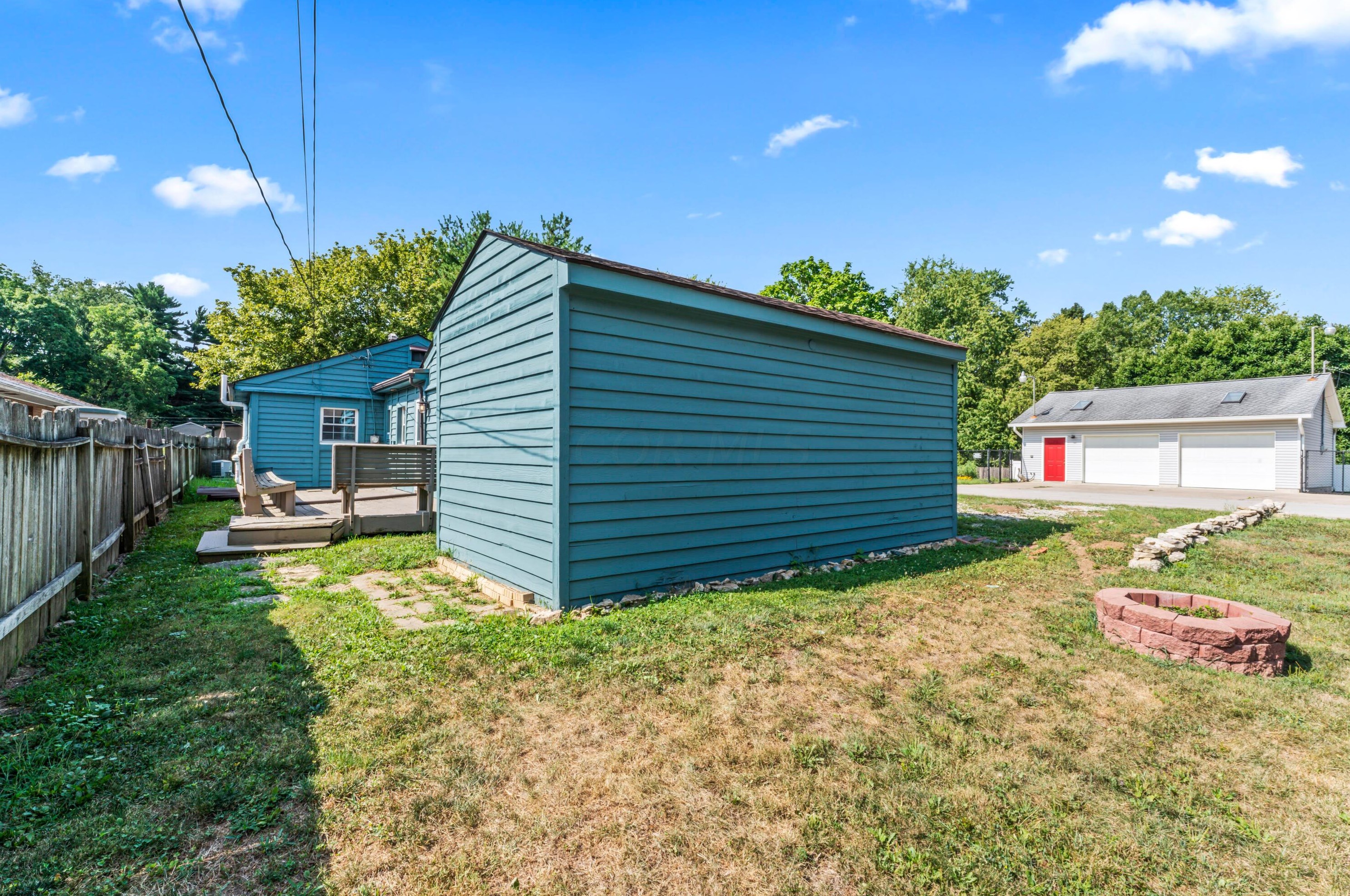 384 Kanawha Ave, Columbus OH  43214-1212 exterior