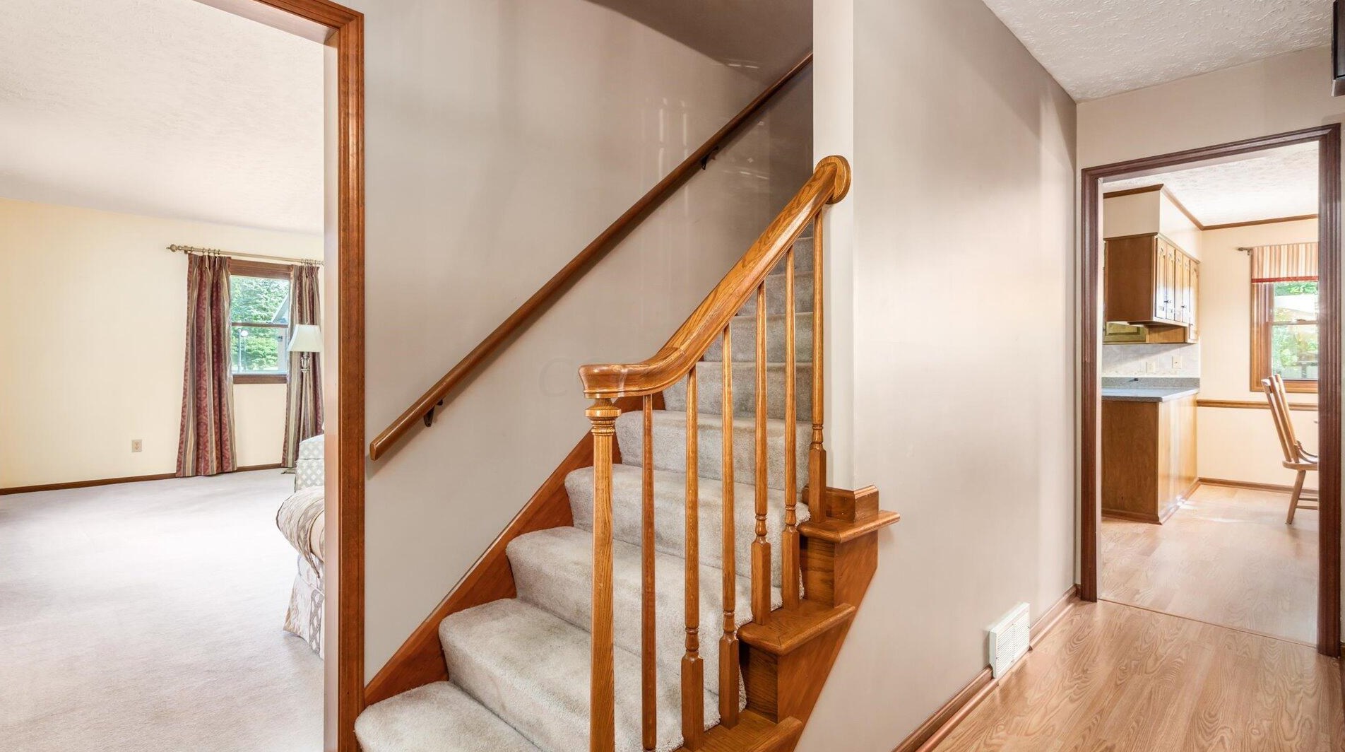 1485 Hillbrook Dr Ne, Lancaster, OH 43130
