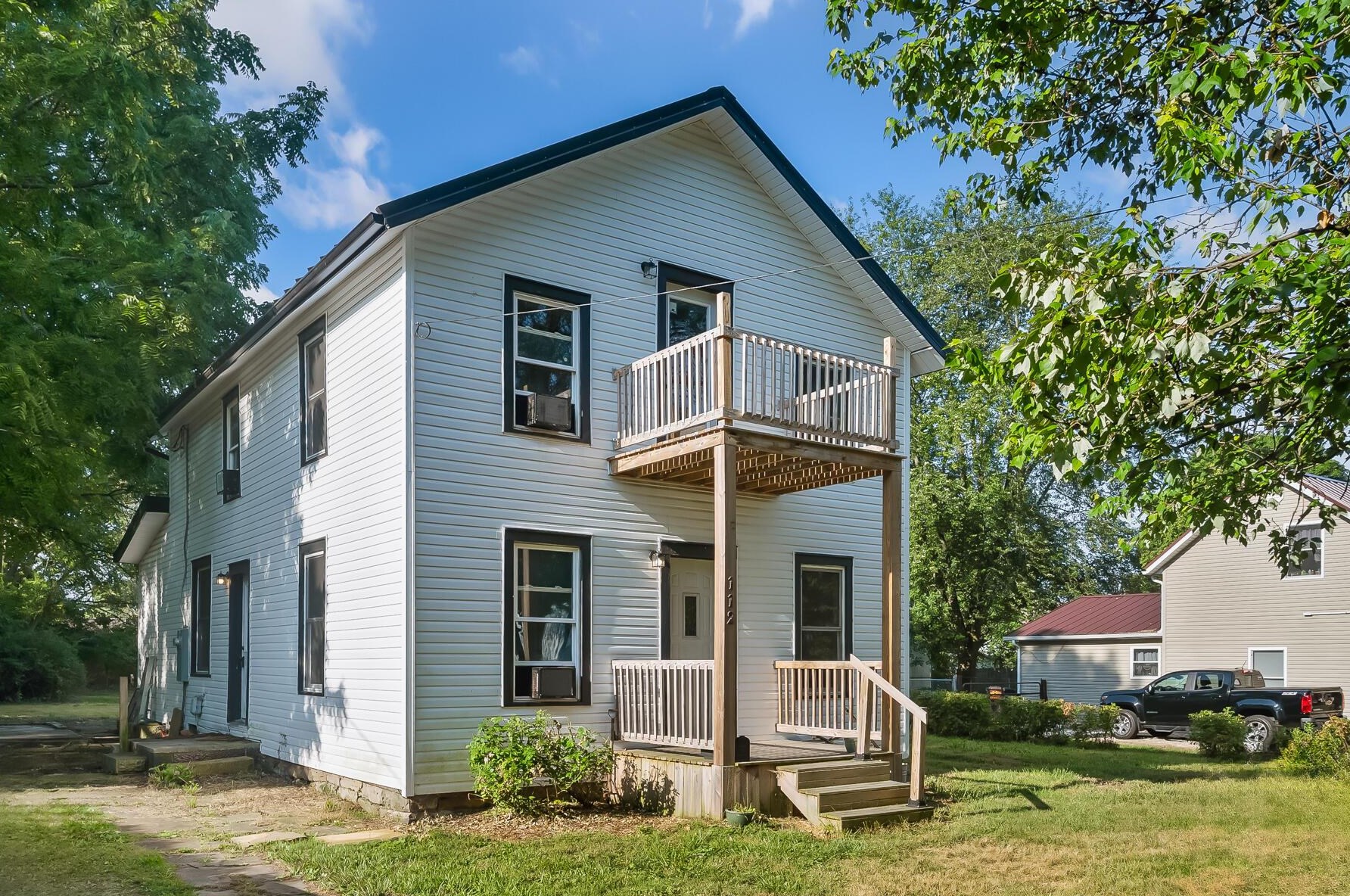 112 W Walnut St, Cardington, OH 43315