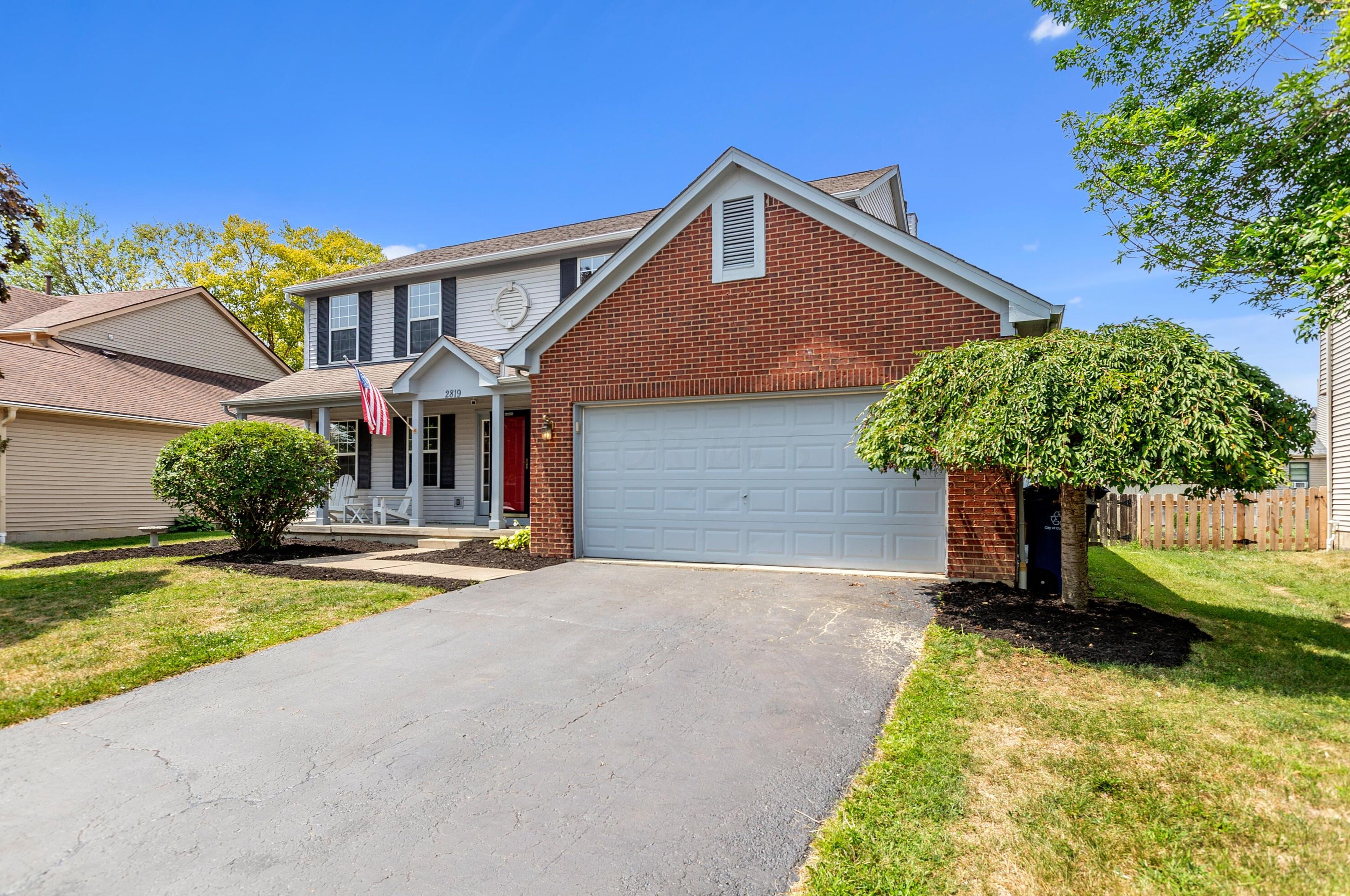 2819 Lake Hollow Rd, Hilliard, OH 43026