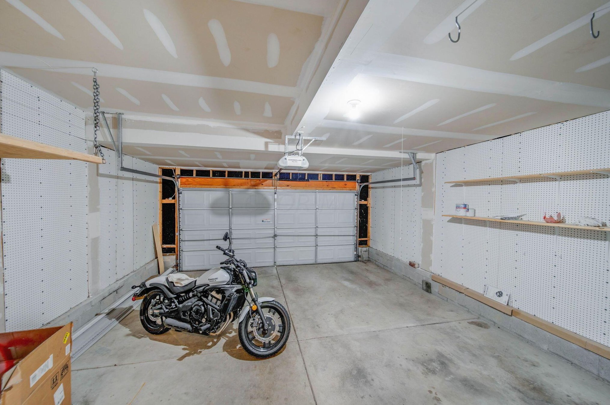 7955 Chapel Stone Rd, Blacklick OH  43004-6013 exterior